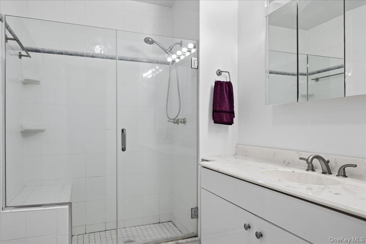 10 Casey Lane – For Sale photo 12