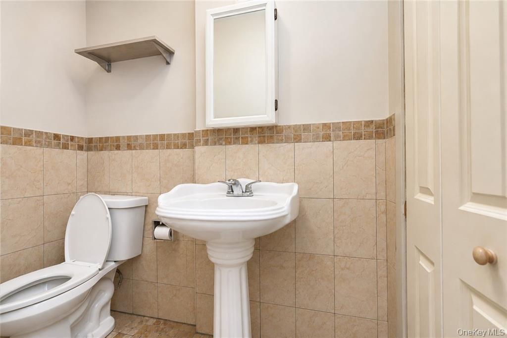 360 Targee Street – For Sale photo 14