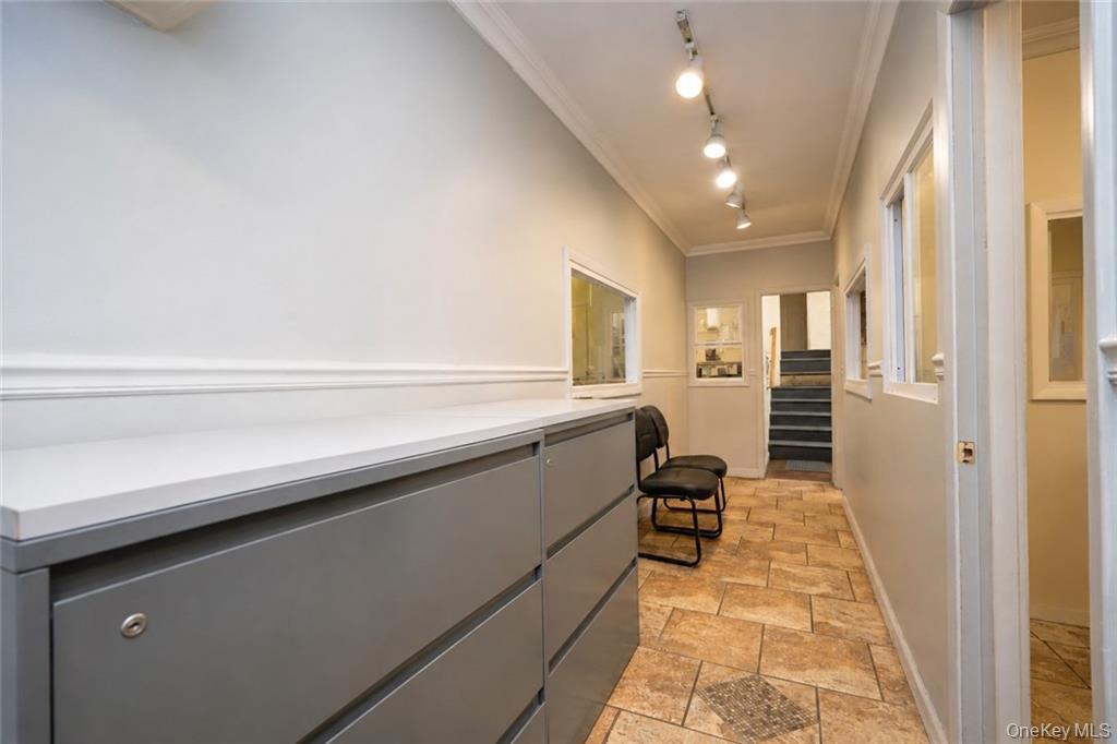 360 Targee Street – For Sale photo 3