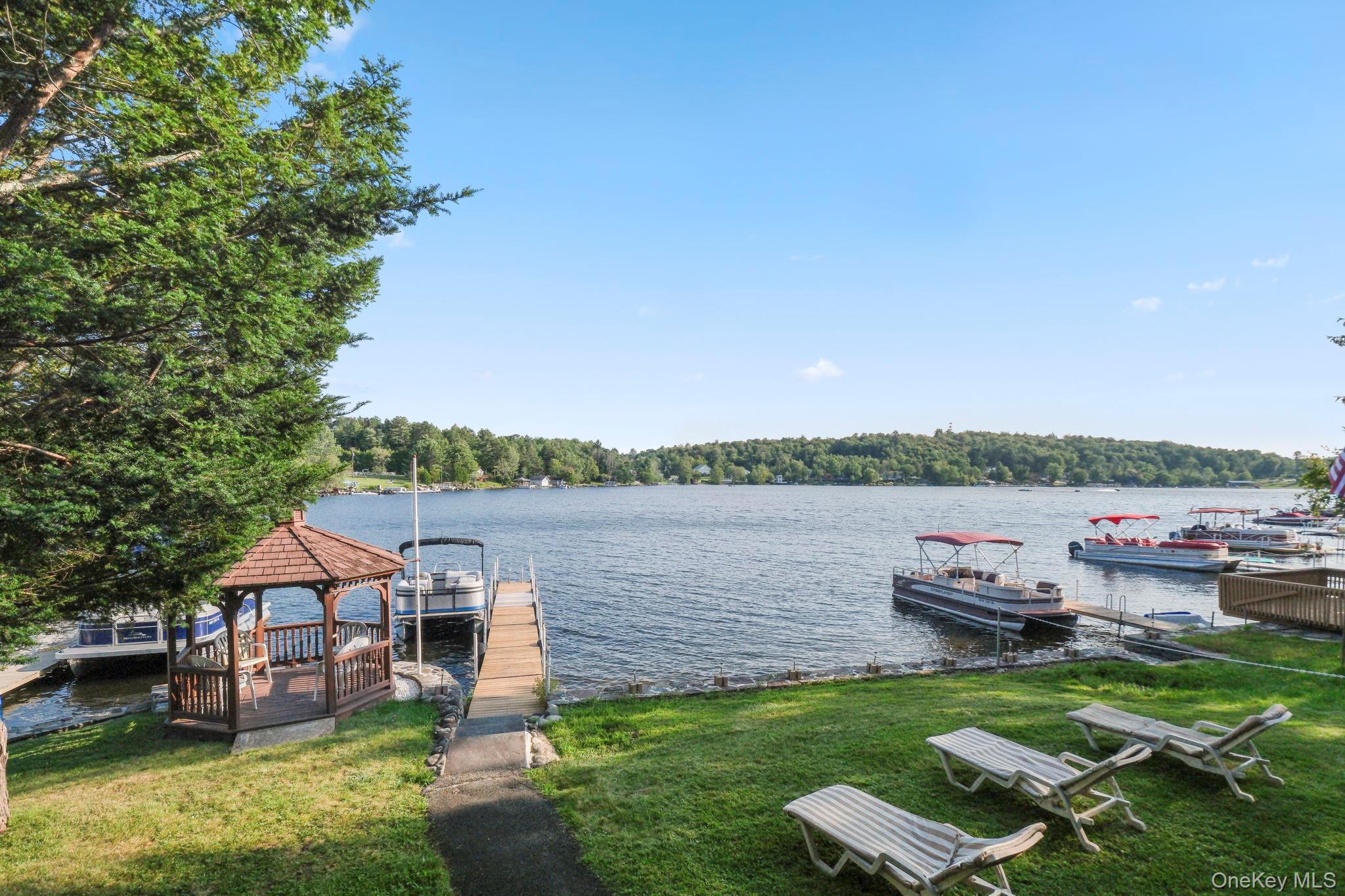 1023 Lake Shore Drive – For Sale photo 14