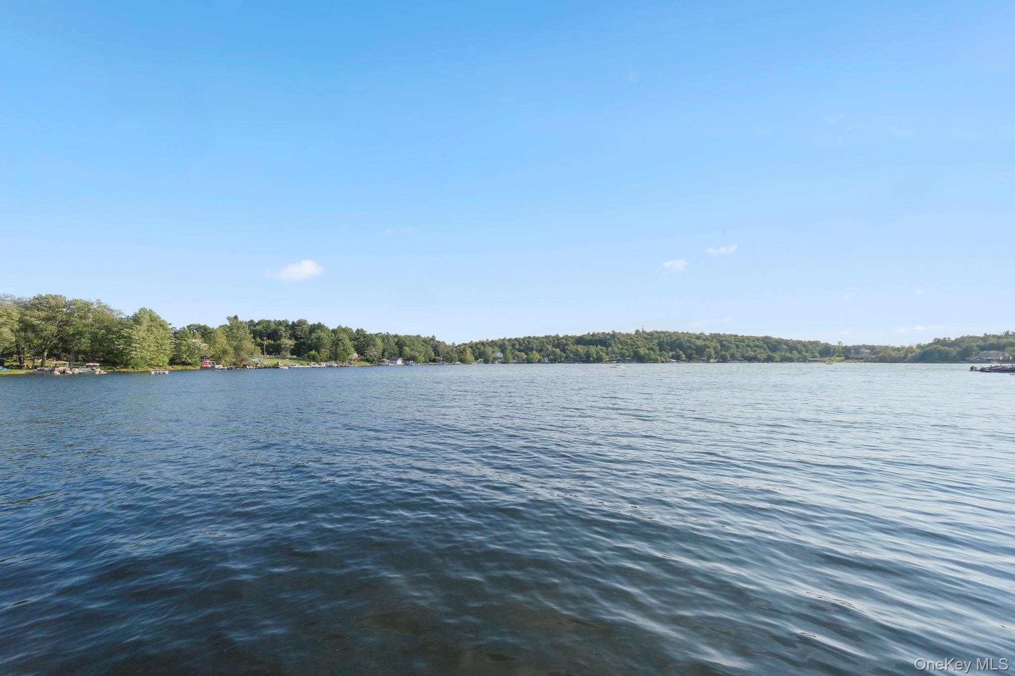 1023 Lake Shore Drive – For Sale photo 5