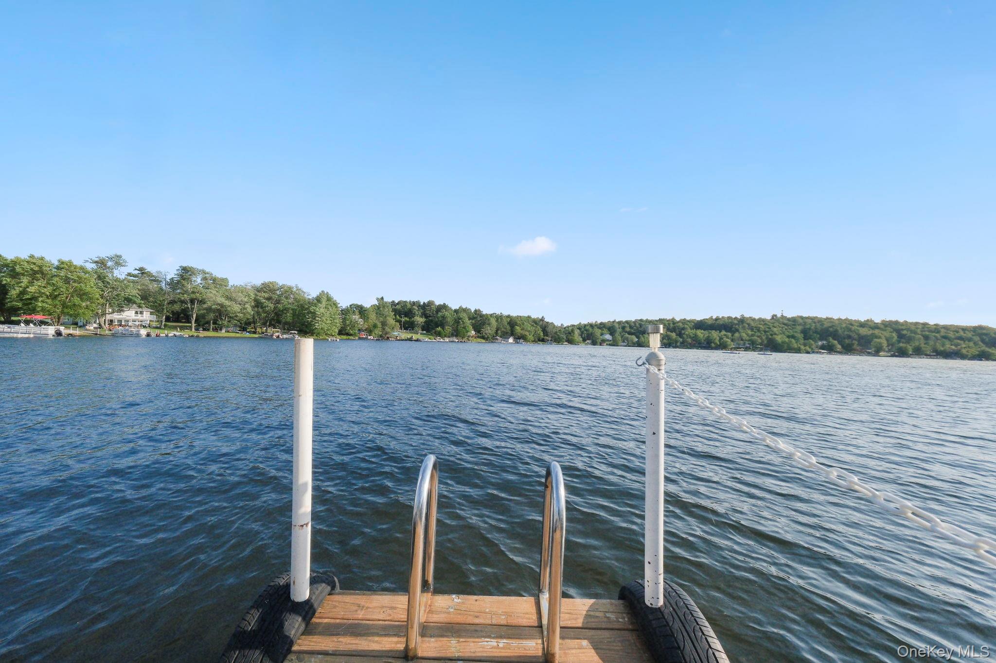 1023 Lake Shore Drive – For Sale photo 6