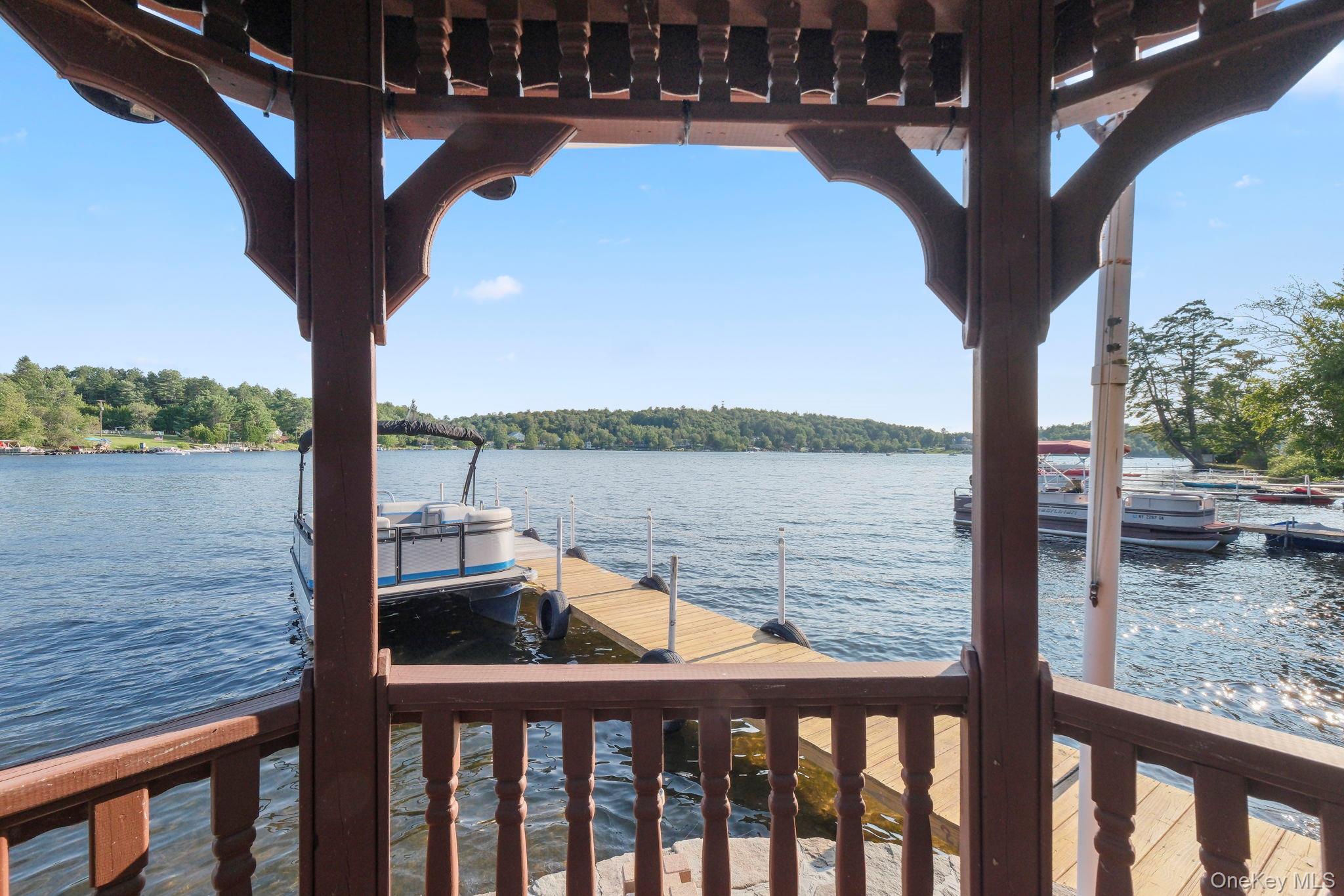 1023 Lake Shore Drive – For Sale photo 10