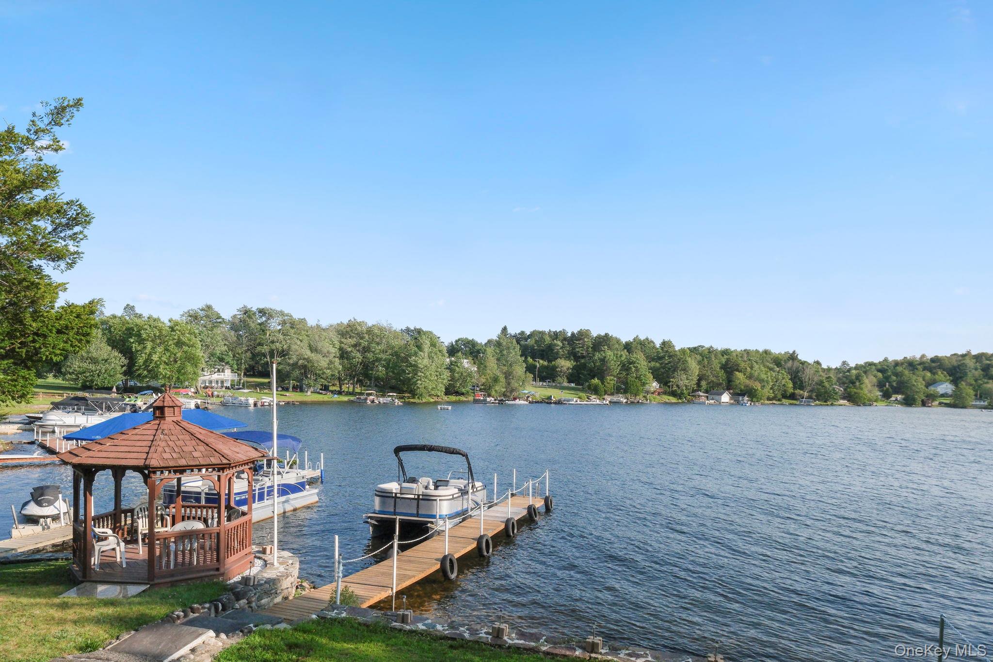 1023 Lake Shore Drive – For Sale photo 13