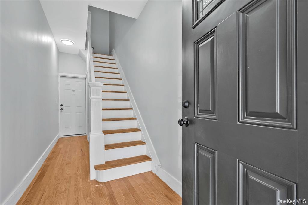 1462 New York Avenue – For Sale photo 2