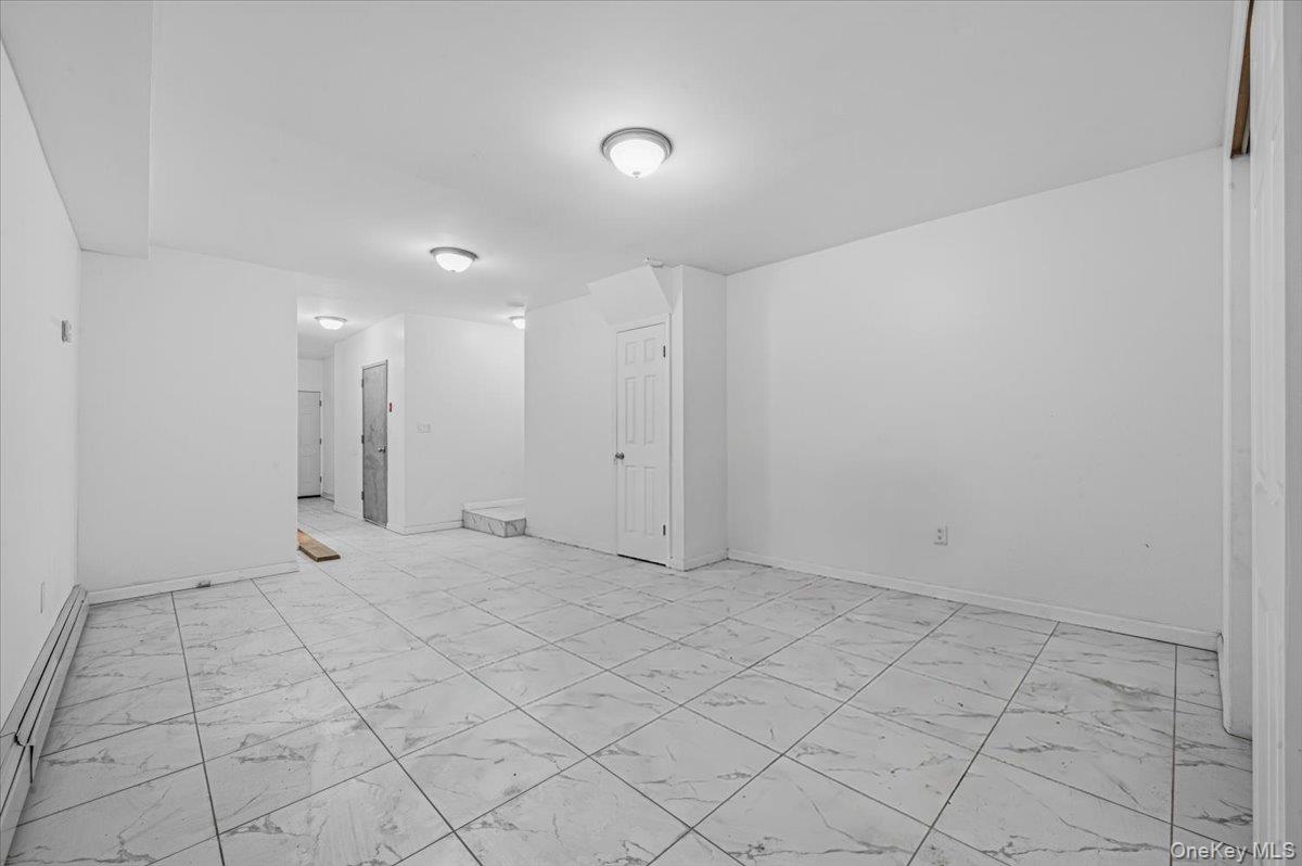 2050 Ryer Avenue – For Sale photo 19