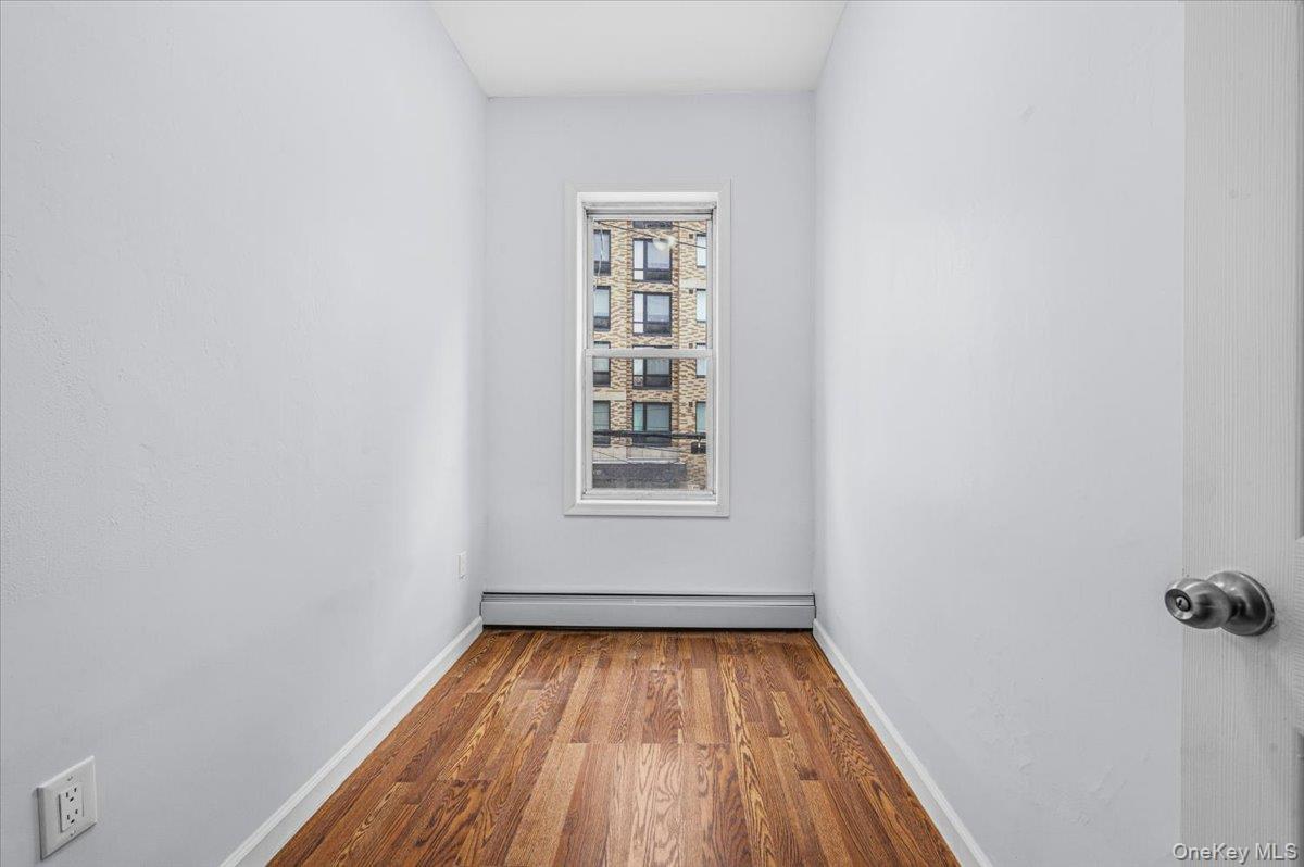 2050 Ryer Avenue – For Sale photo 21