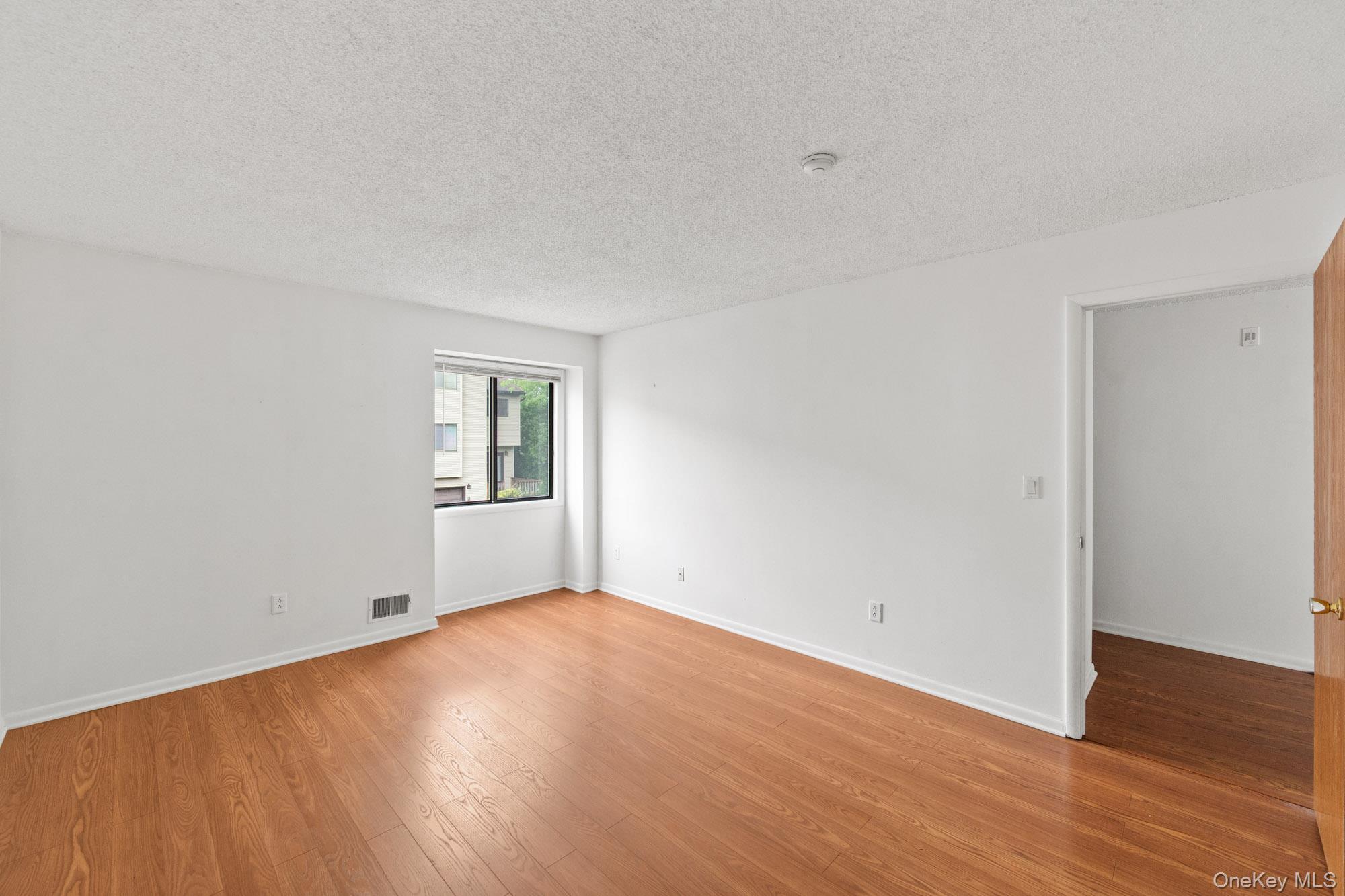 5 Kings Court – For Sale photo 19