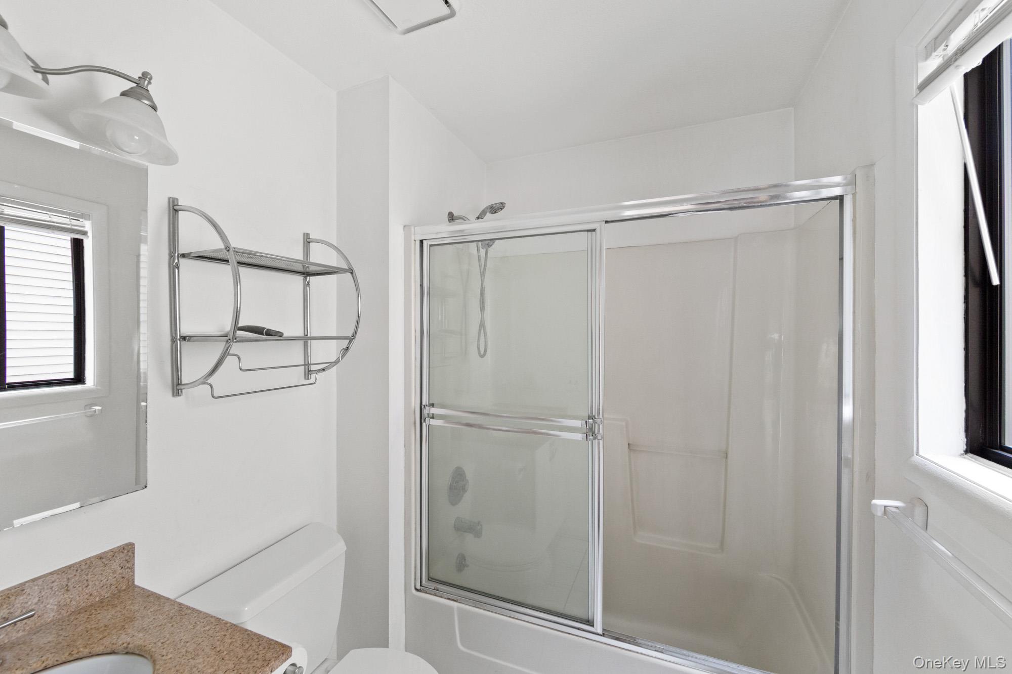 5 Kings Court – For Sale photo 17