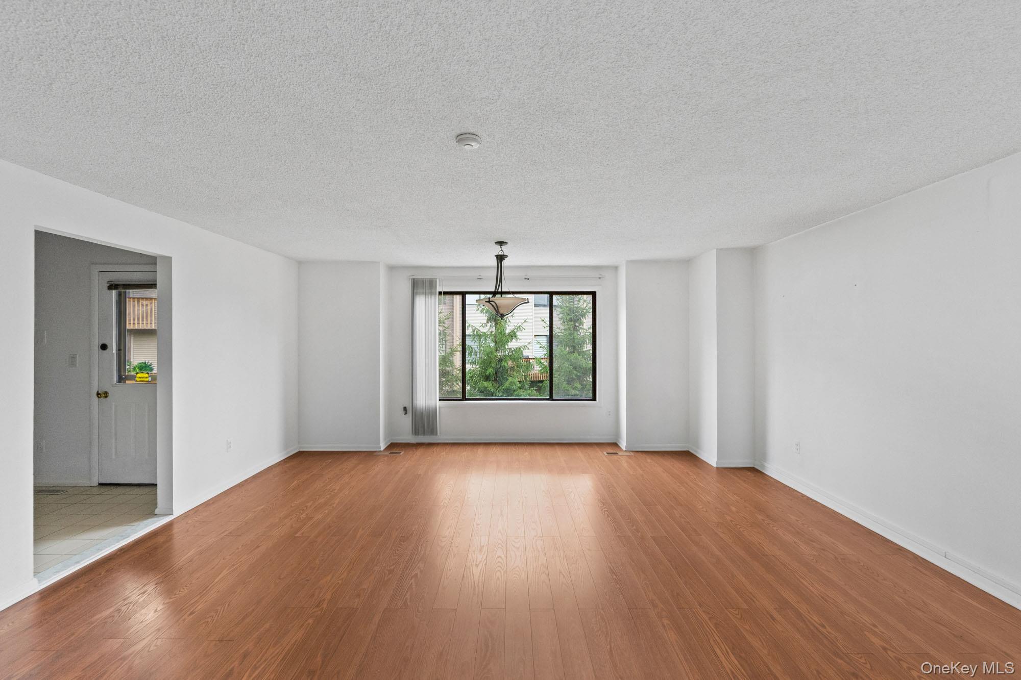5 Kings Court – For Sale photo 5