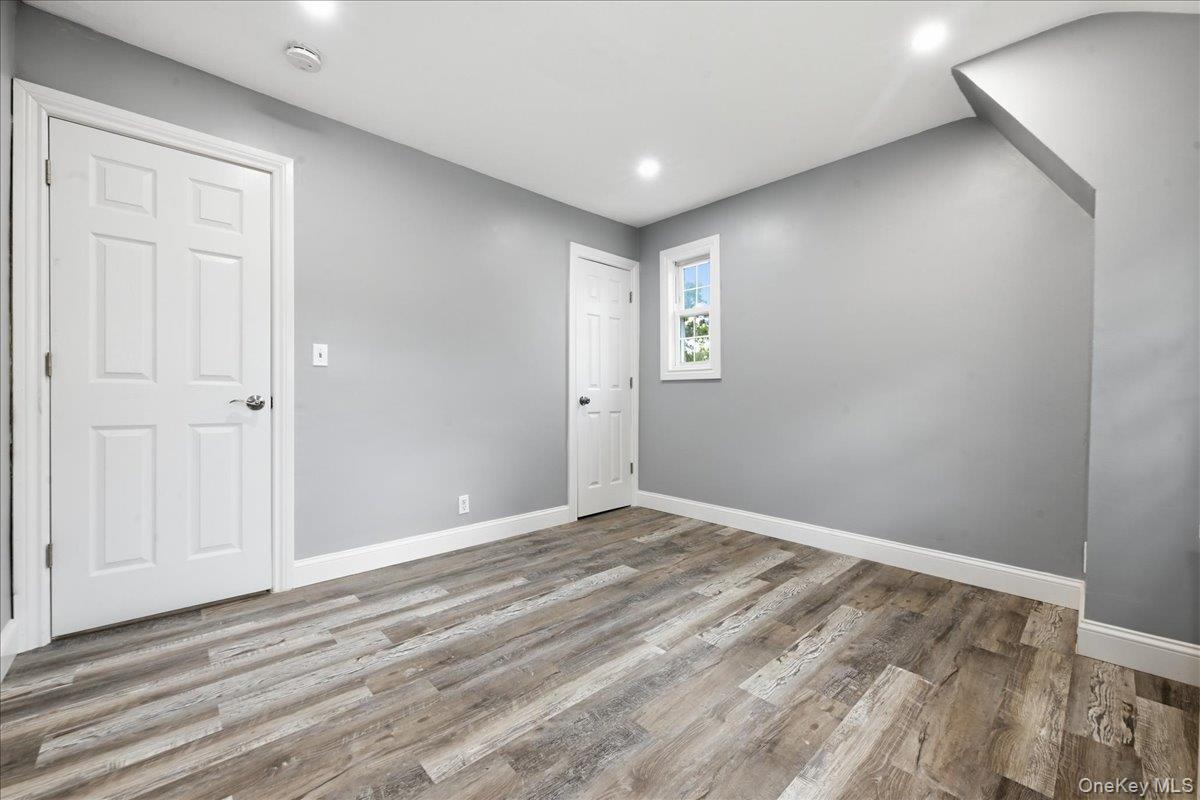 415 Leonard Boulevard – For Sale photo 20