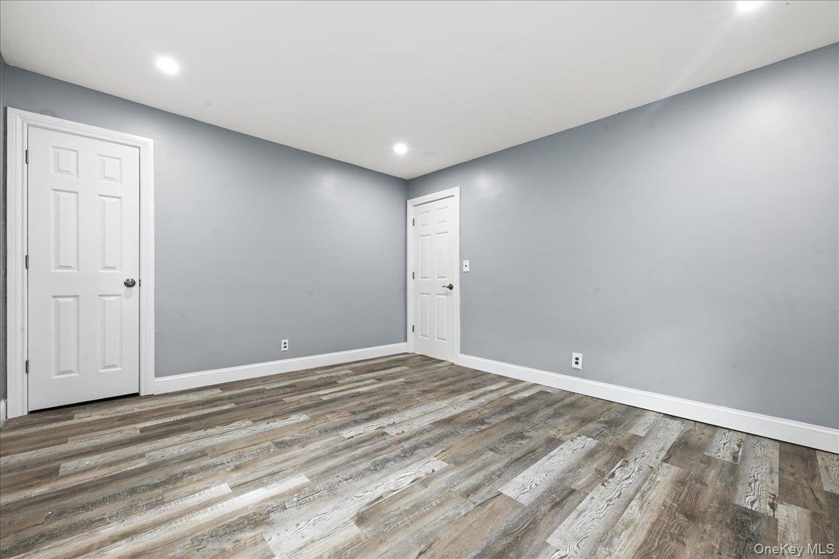 415 Leonard Boulevard – For Sale photo 17