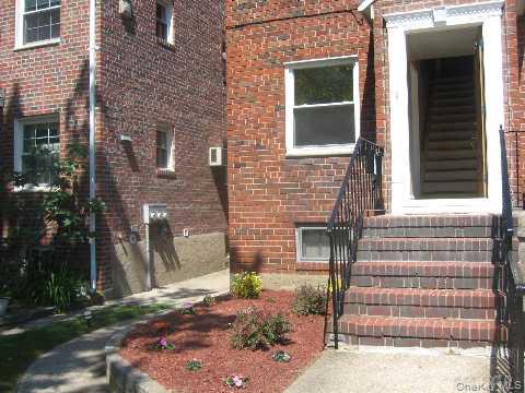 160-45 Willets Point Boulevard – For Rent