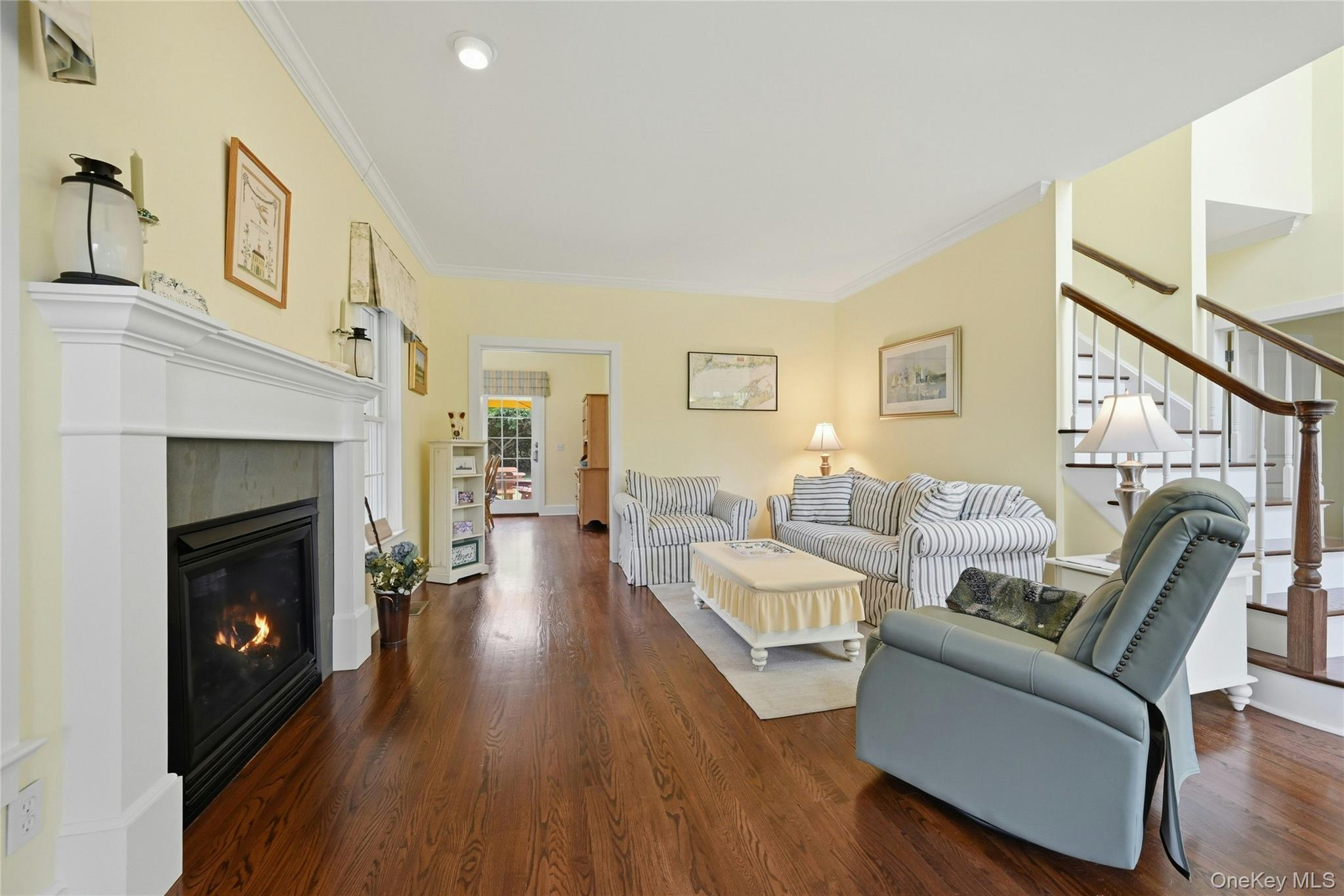 870 Parkview Lane – For Sale photo 6