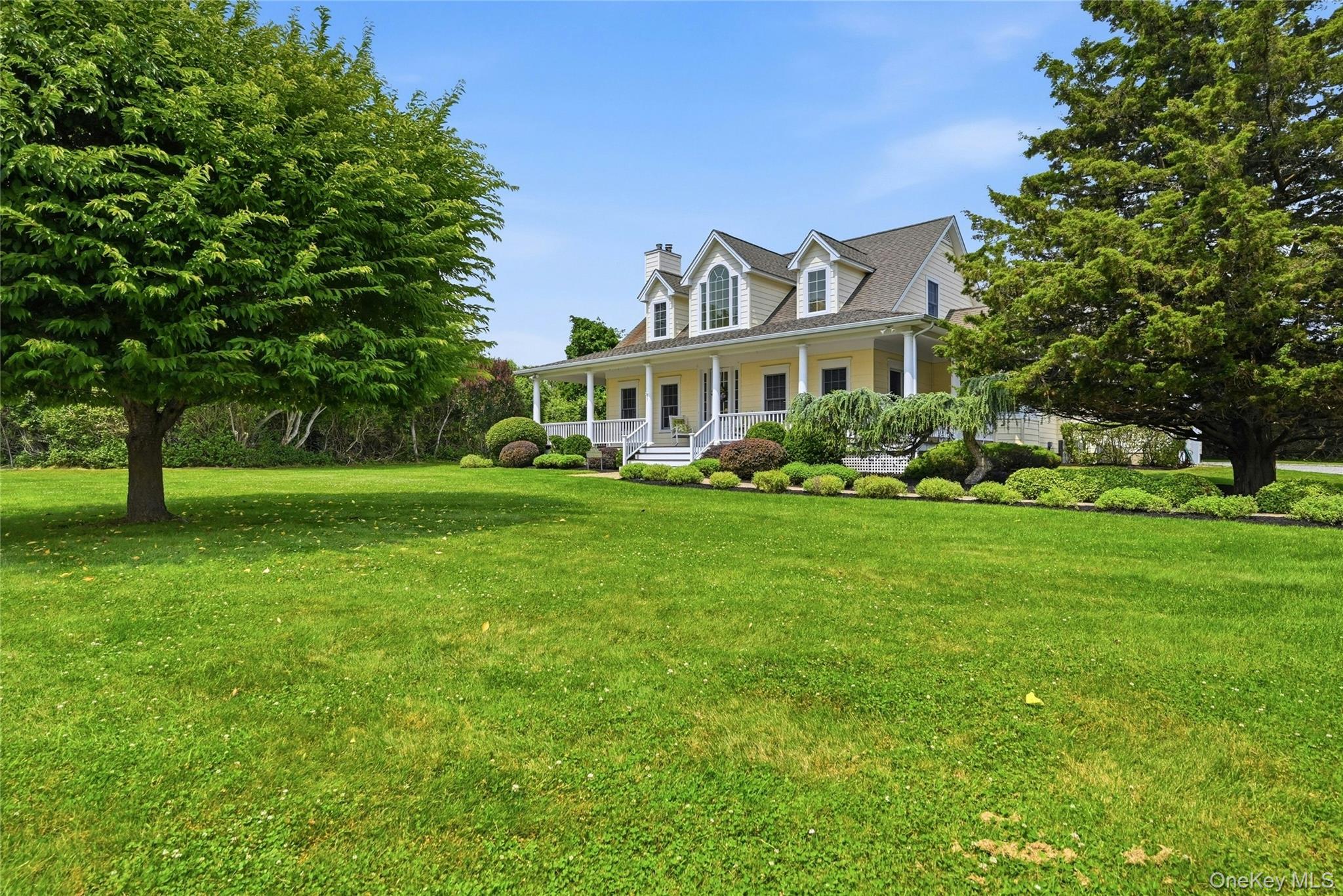 870 Parkview Lane – For Sale photo 3