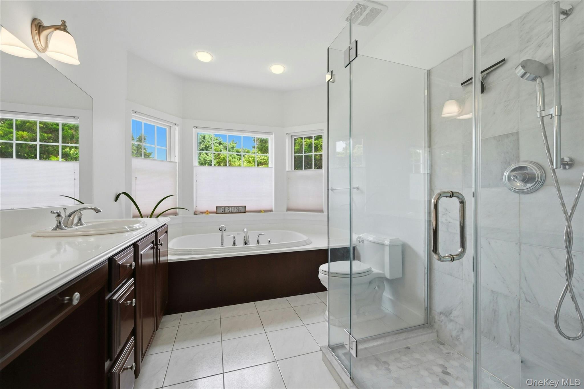 870 Parkview Lane – For Sale photo 16