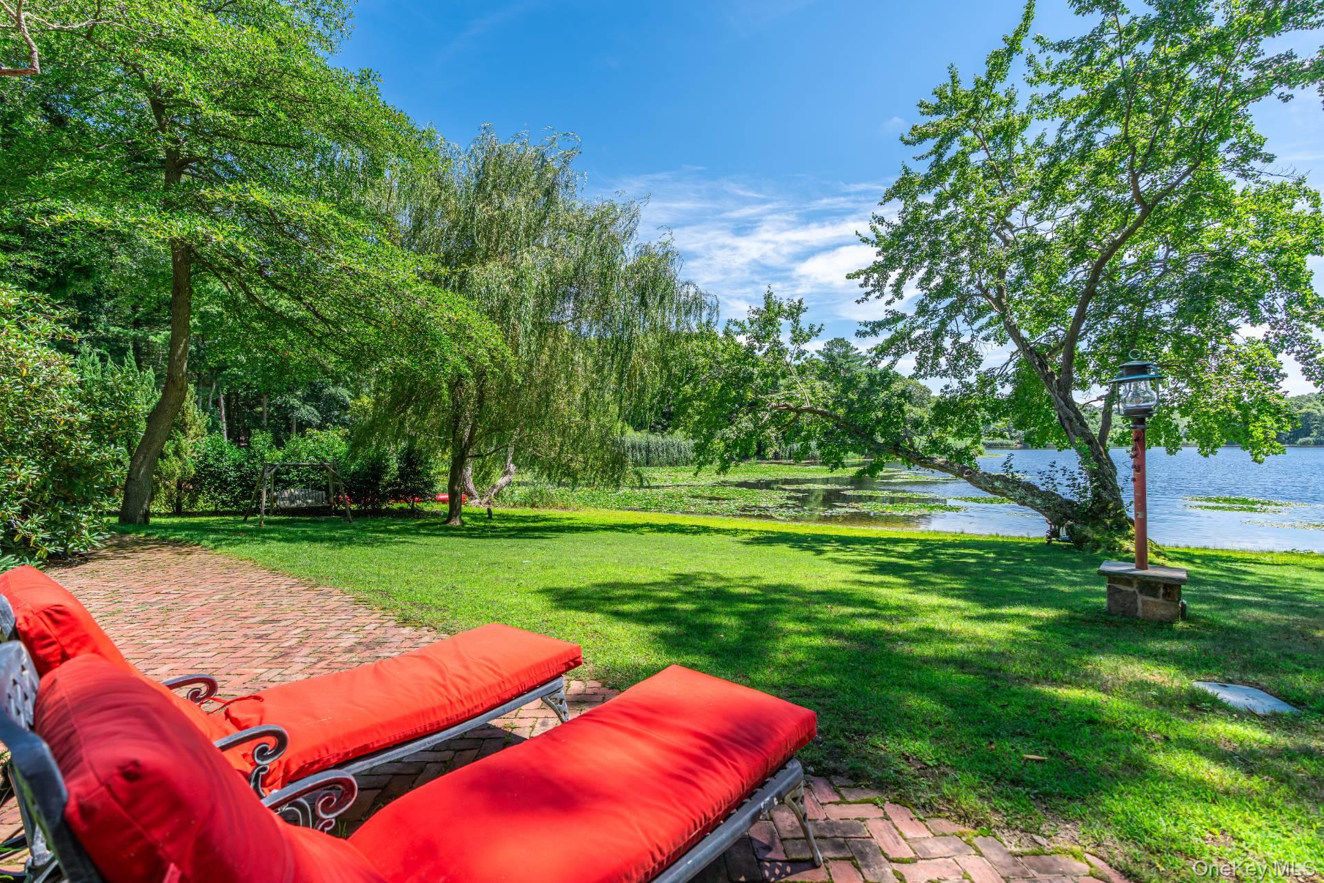 THE LAKE HOUSE – For Sale photo 4