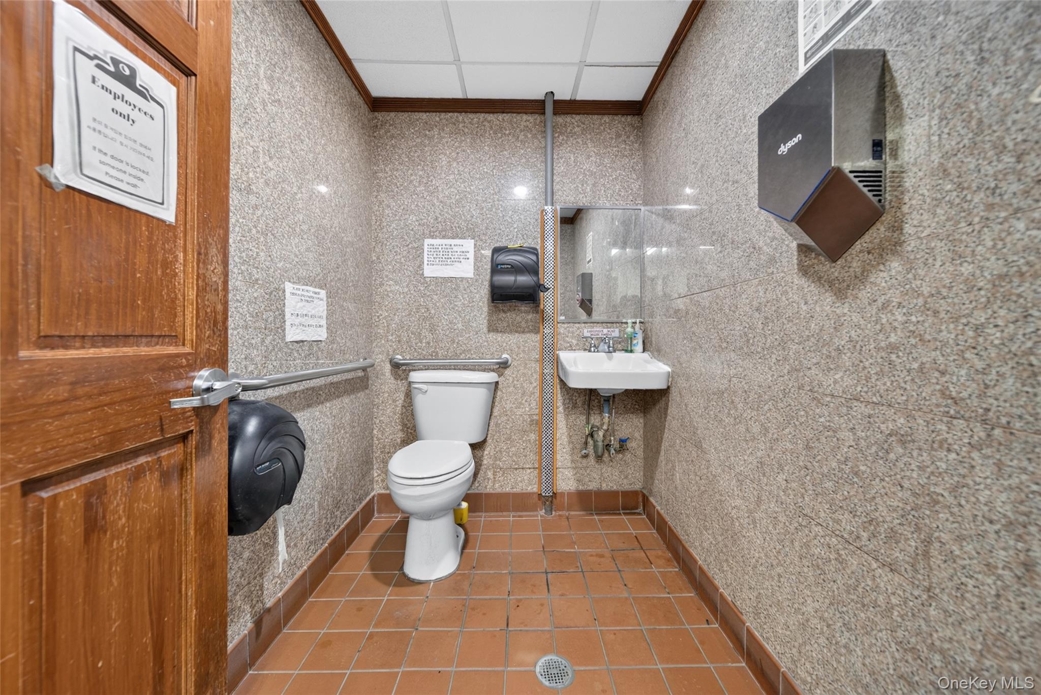 149-01 41st Avenue – For Rent photo 9