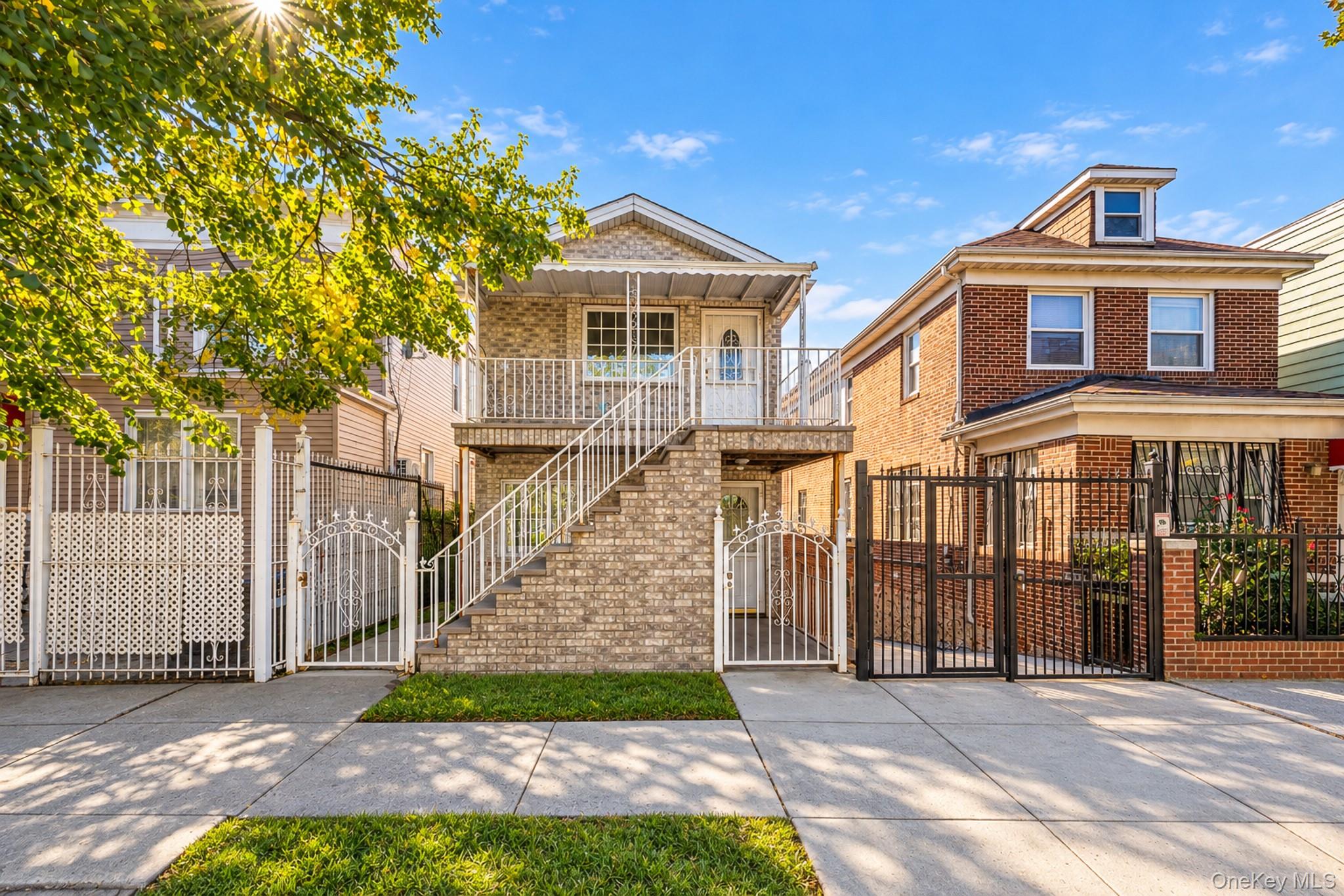 1768 Gleason Avenue – For Sale