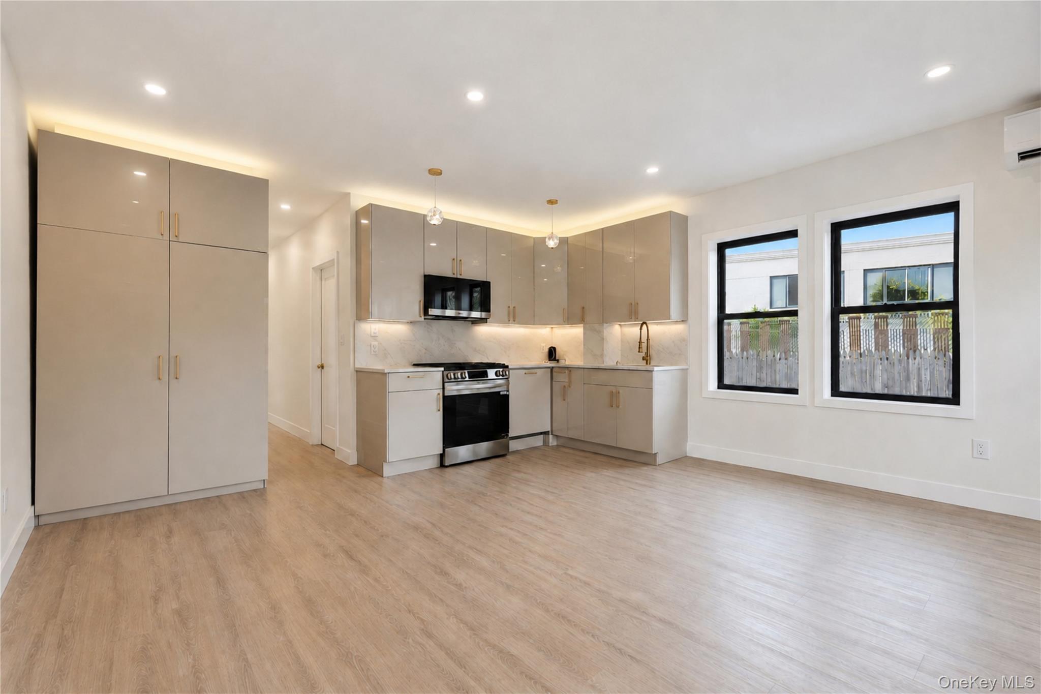 8514 68th Avenue – For Sale photo 5