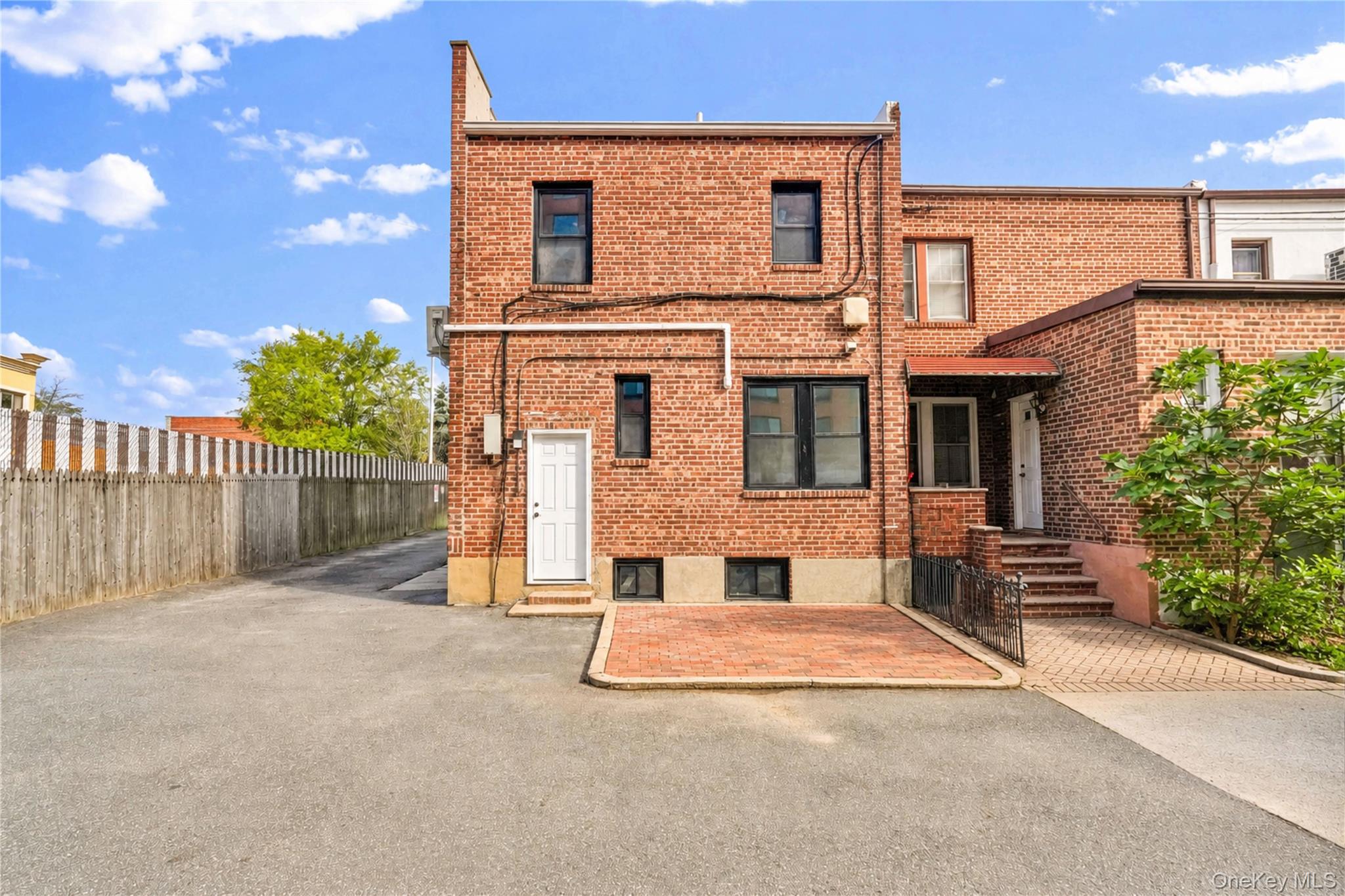 8514 68th Avenue – For Sale photo 4