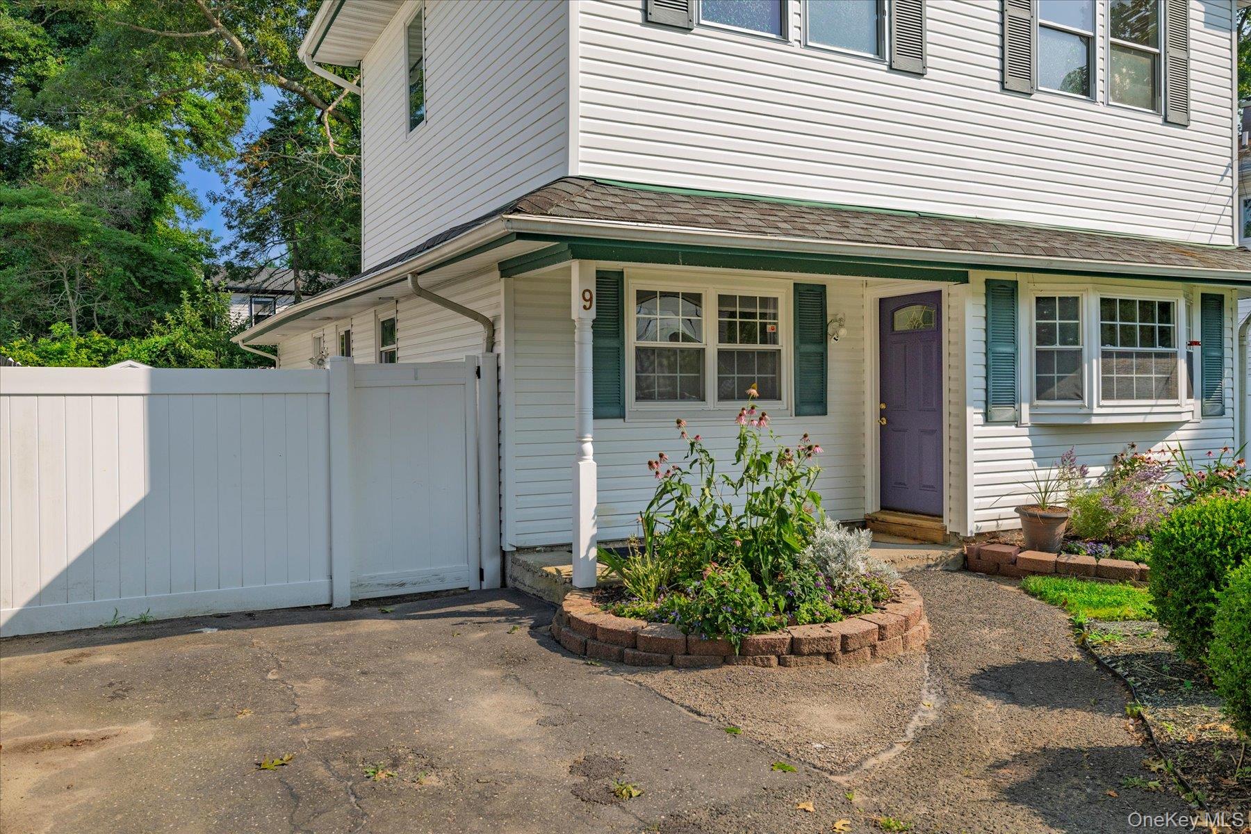 9 Robinson Drive – For Sale photo 2
