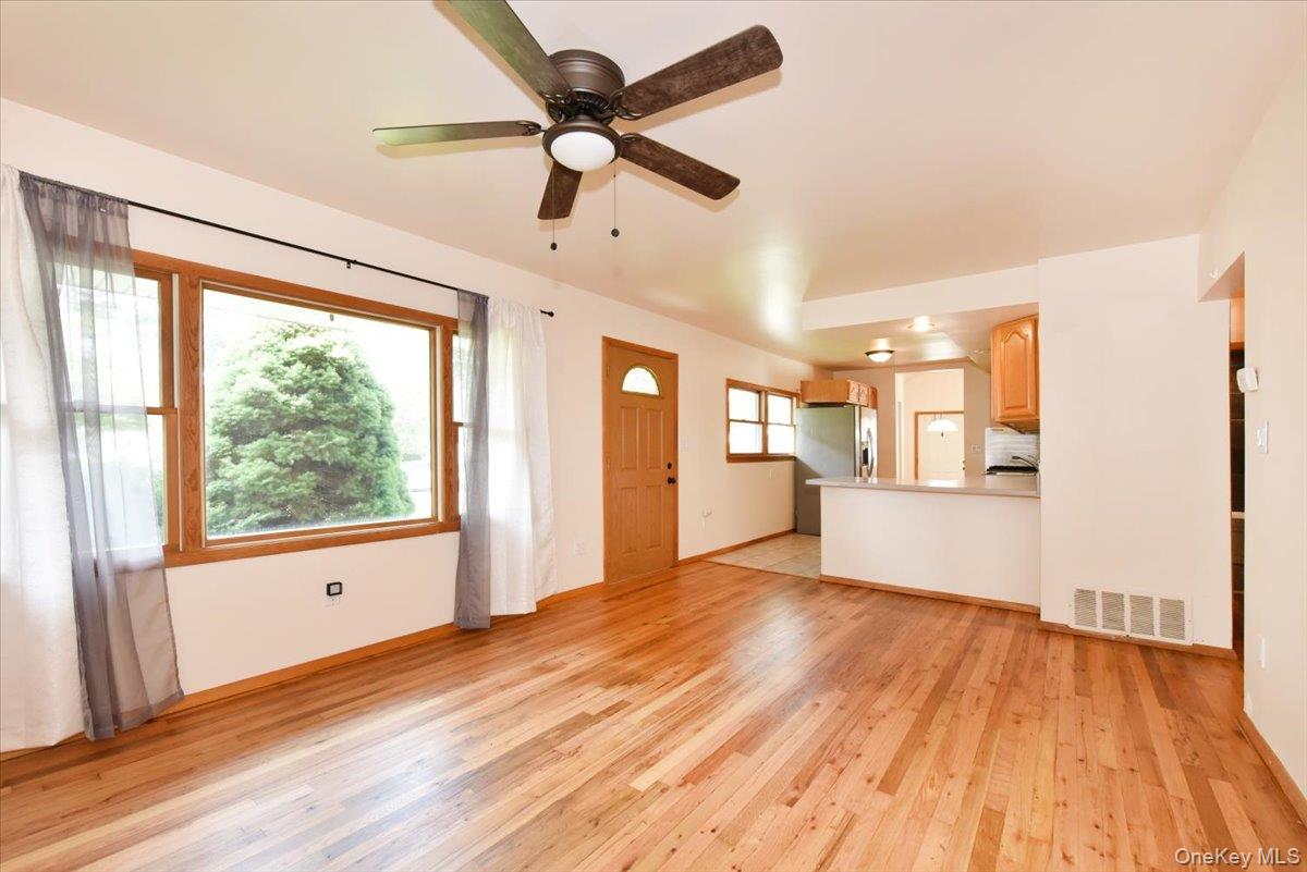 257 Maple Street – For Rent photo 6