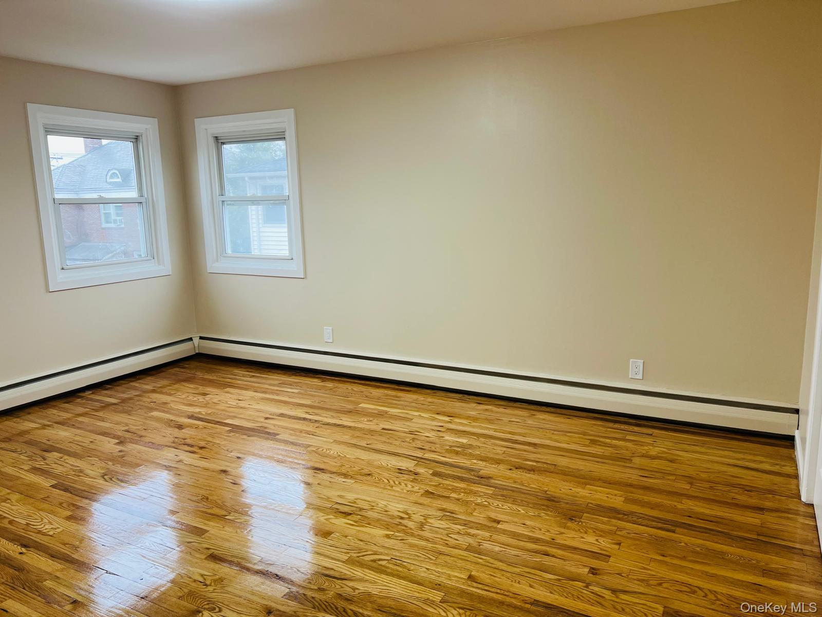 83 Gibson Boulevard – For Rent photo 4