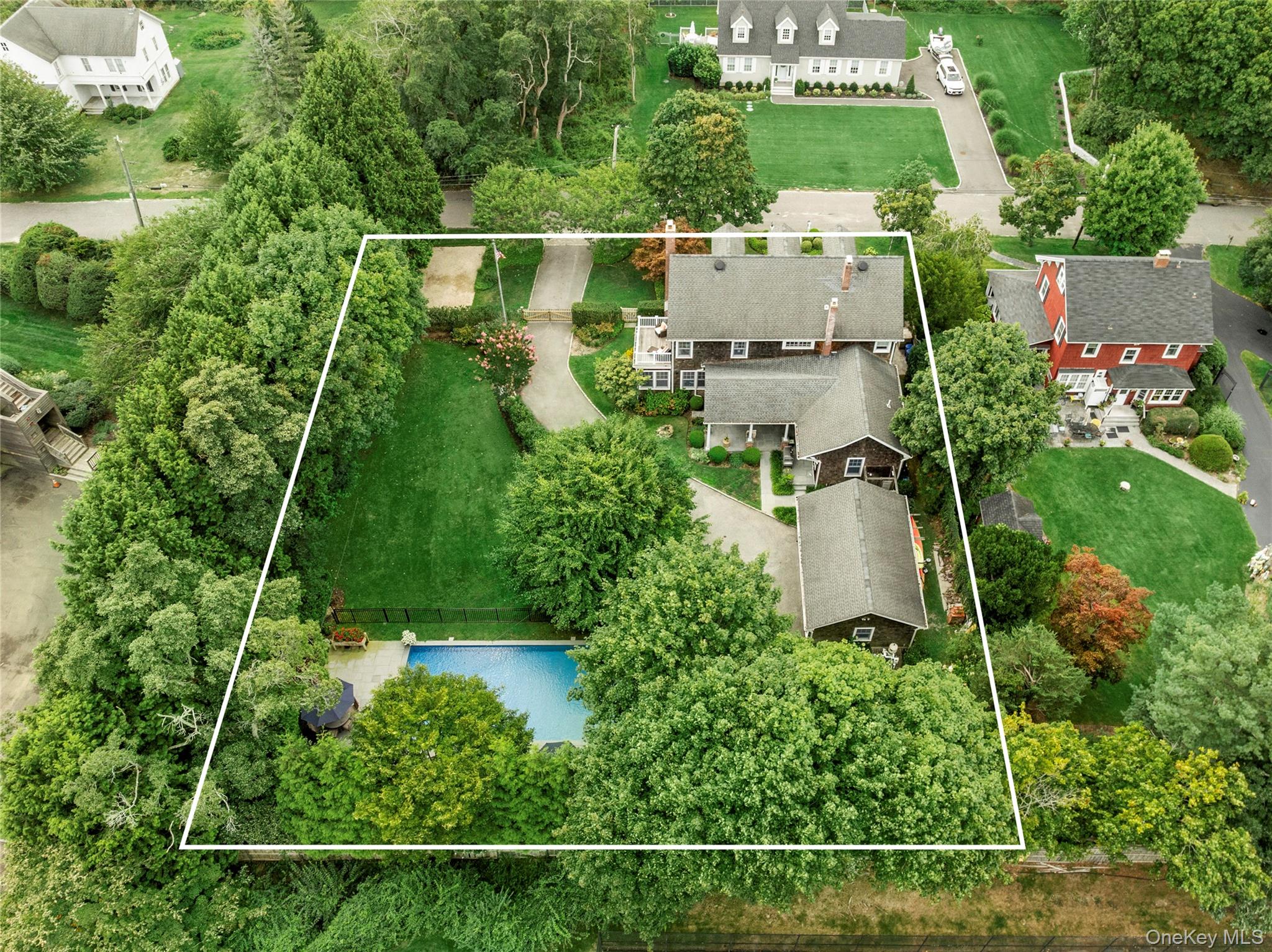 65 Watchogue Avenue – For Sale photo 12