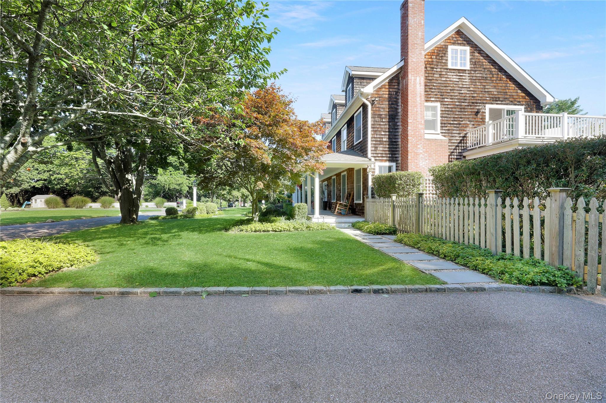 65 Watchogue Avenue – For Sale photo 4