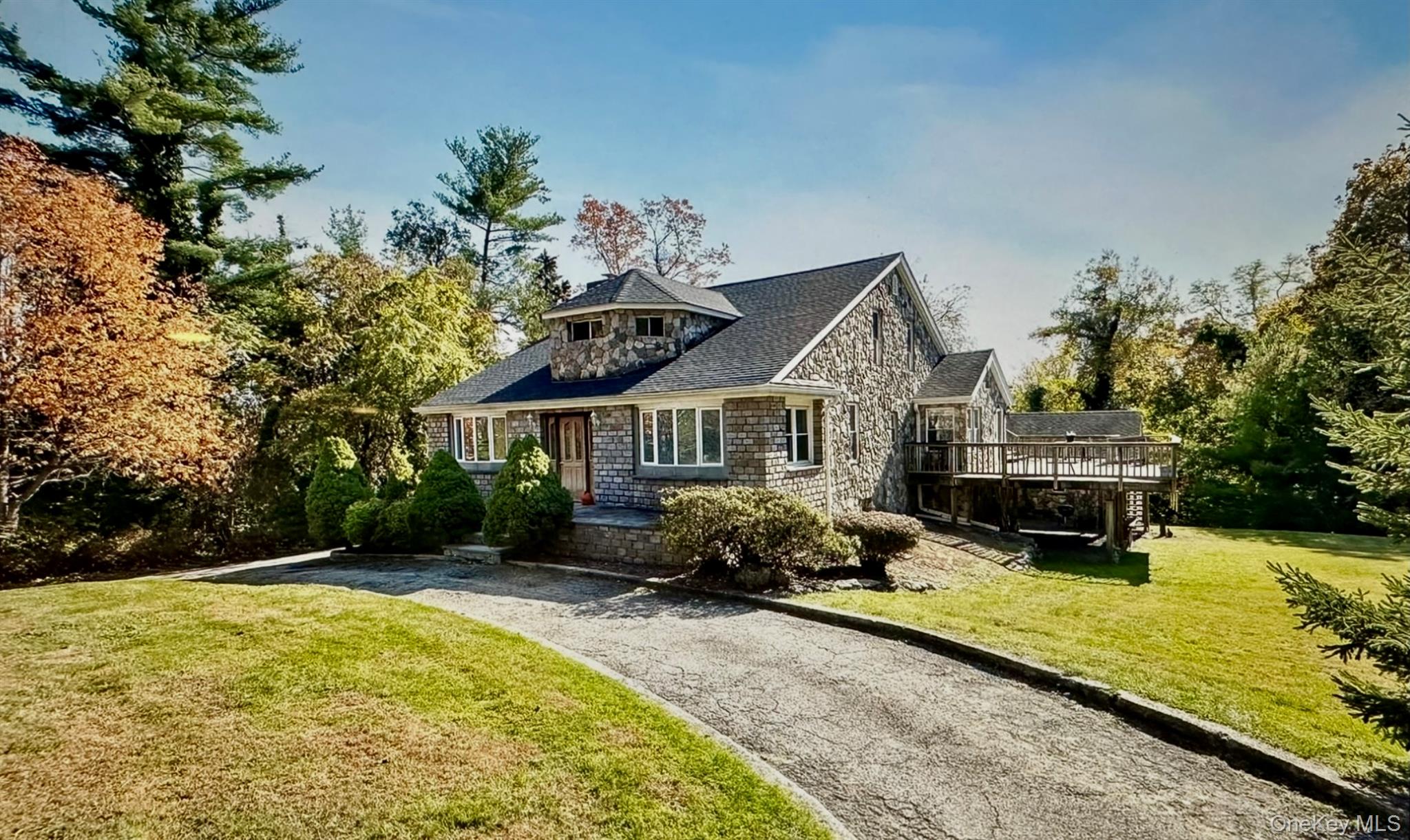 24 Old Knollwood Road – For Sale