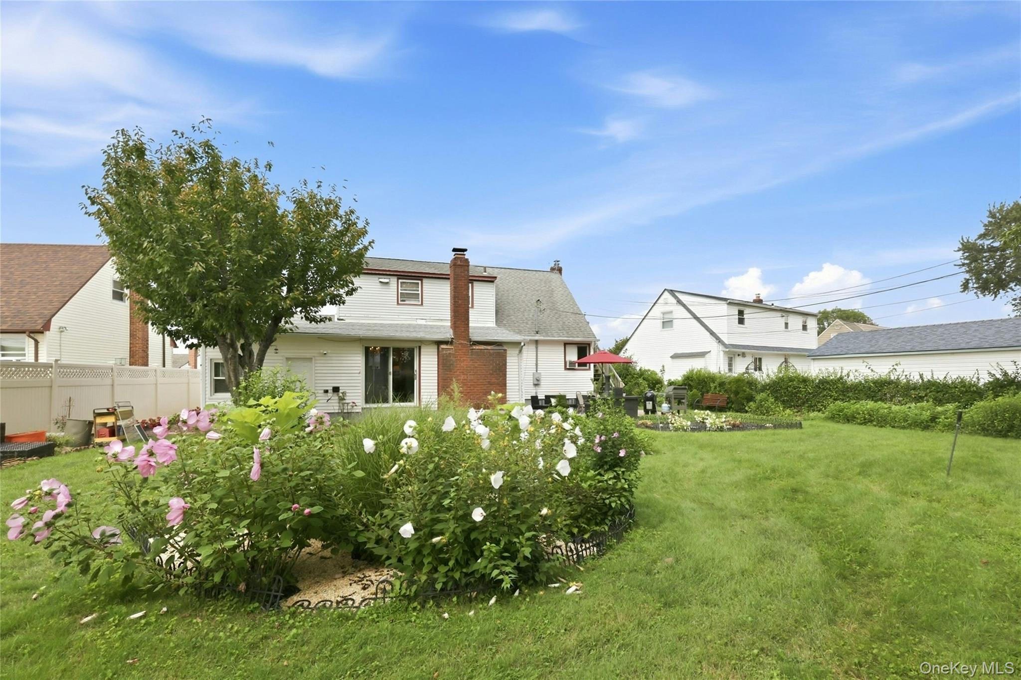 341 Hillcrest Drive – For Sale photo 24