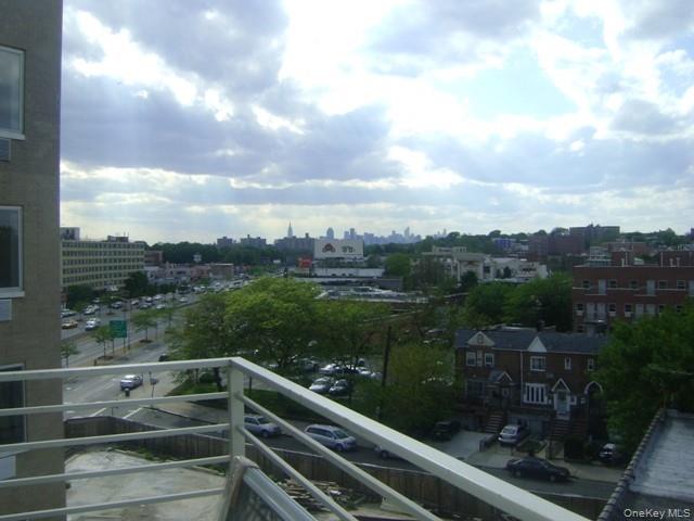 81-15 Queens Blvd, Unit 6L photo 11