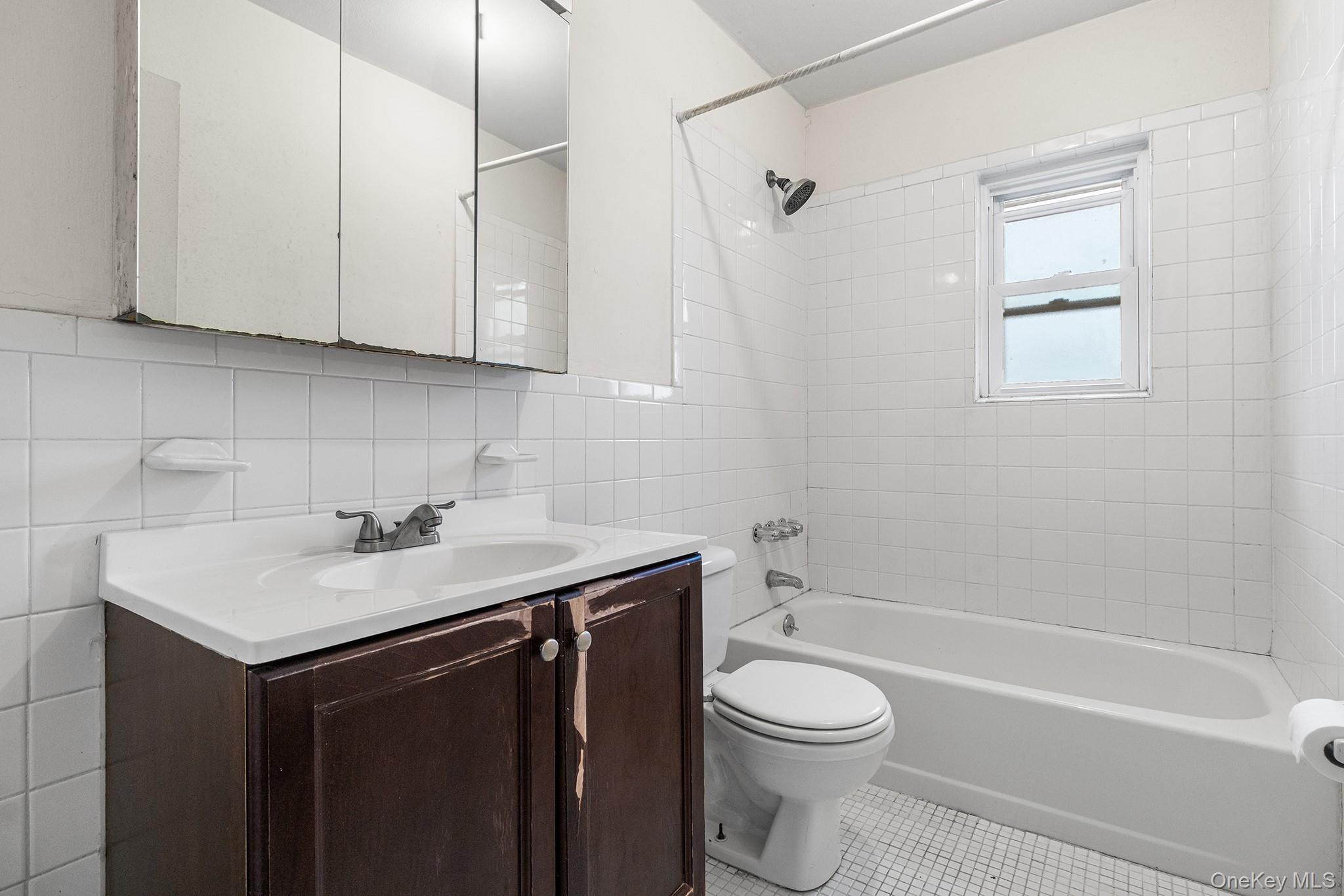 490 Main Street, Unit A7 photo 5