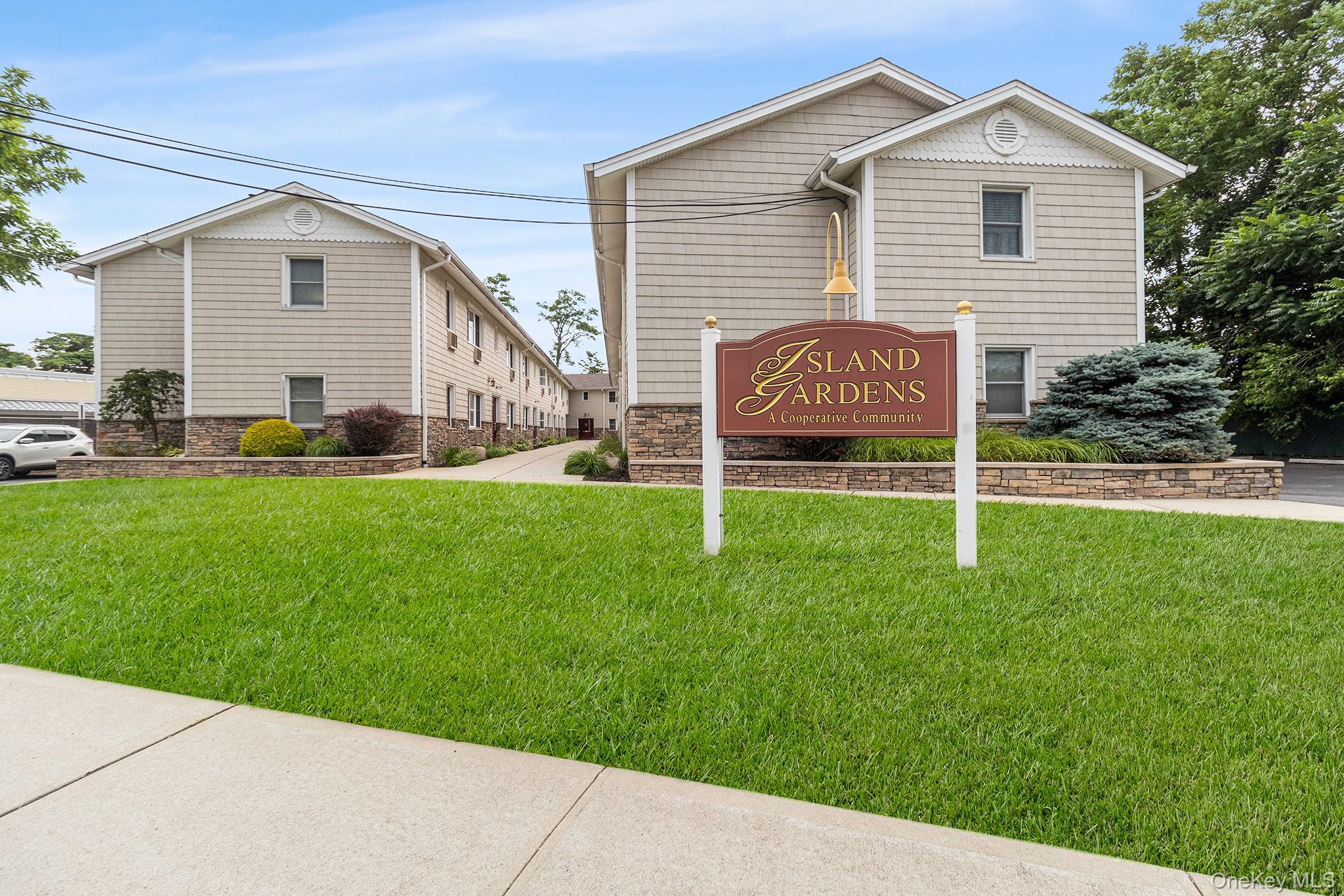 490 Main Street, Unit A7