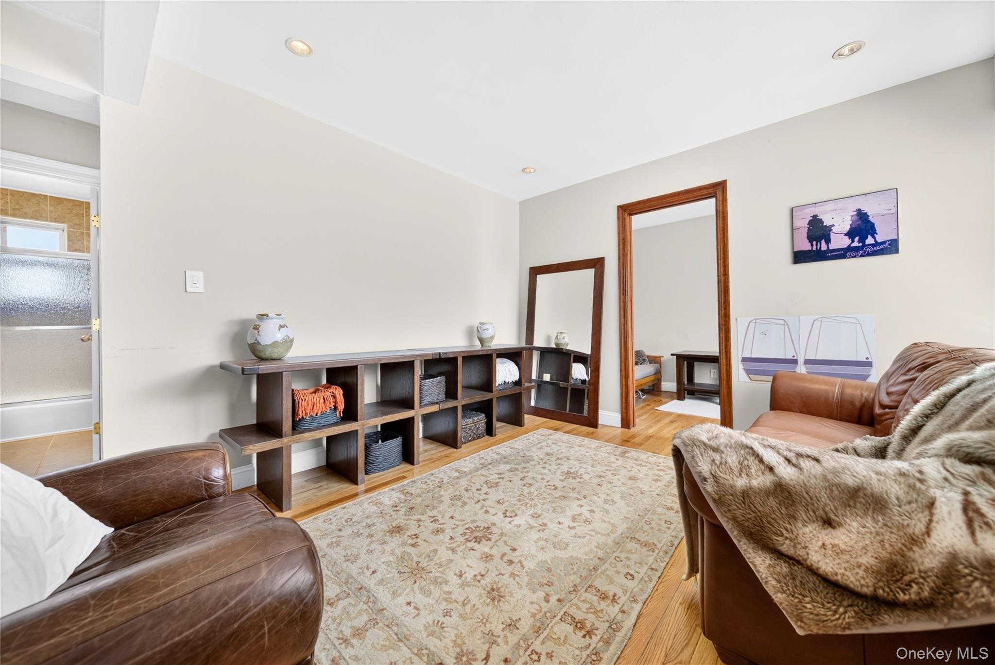 138-25 68th Drive, Unit 3D photo 4