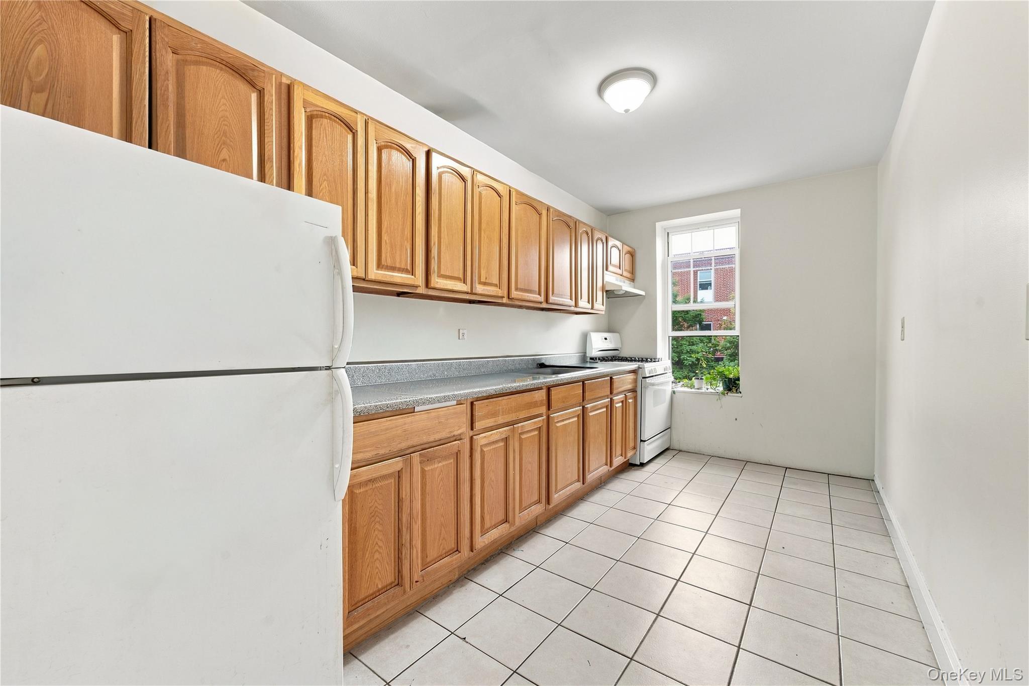 35-02 Ditmars Boulevard – For Sale photo 19