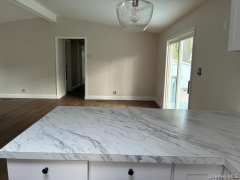 1661 Old Country Road Road, Unit 466 photo 5