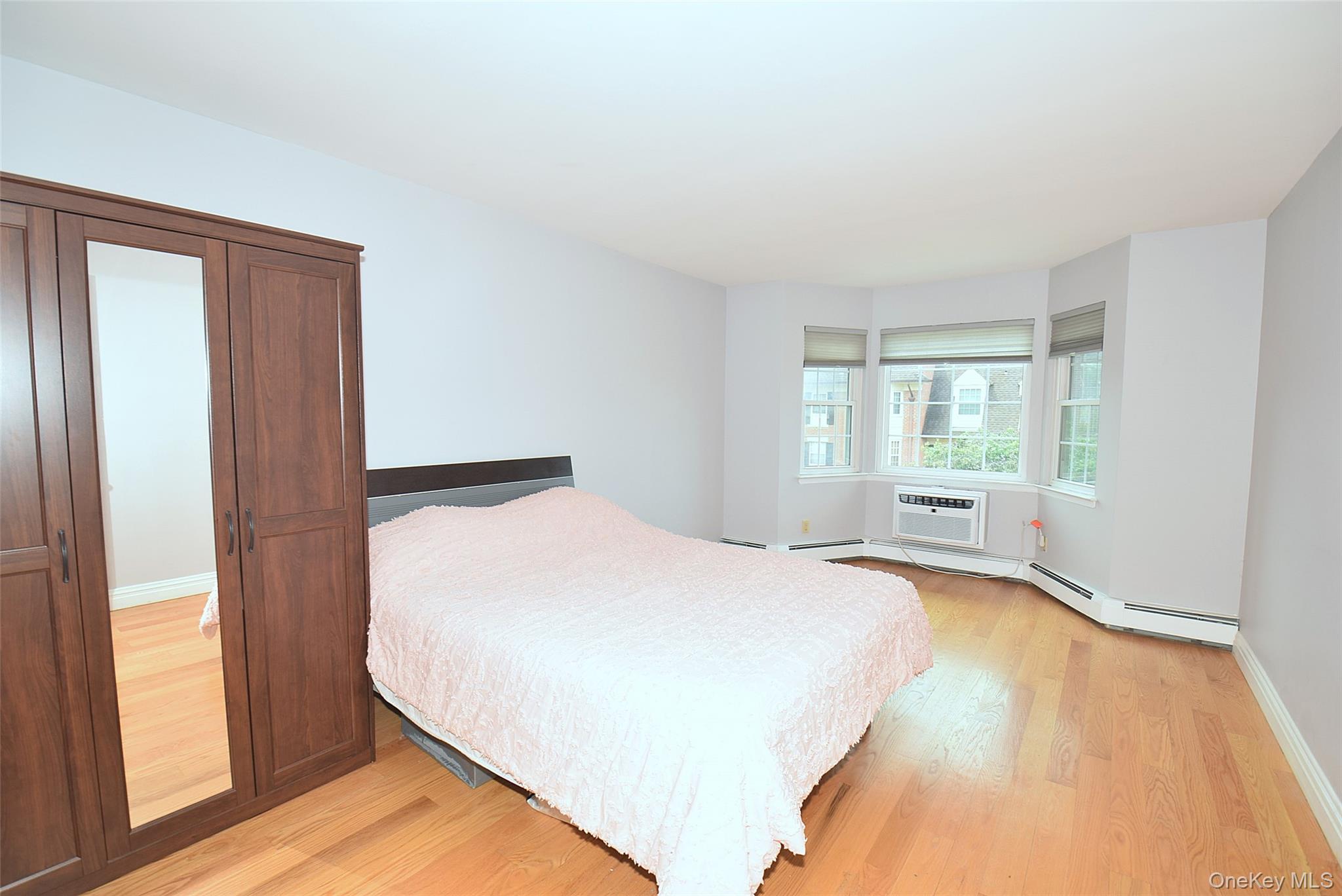 12-27 Diane Place, Unit 196 U photo 13