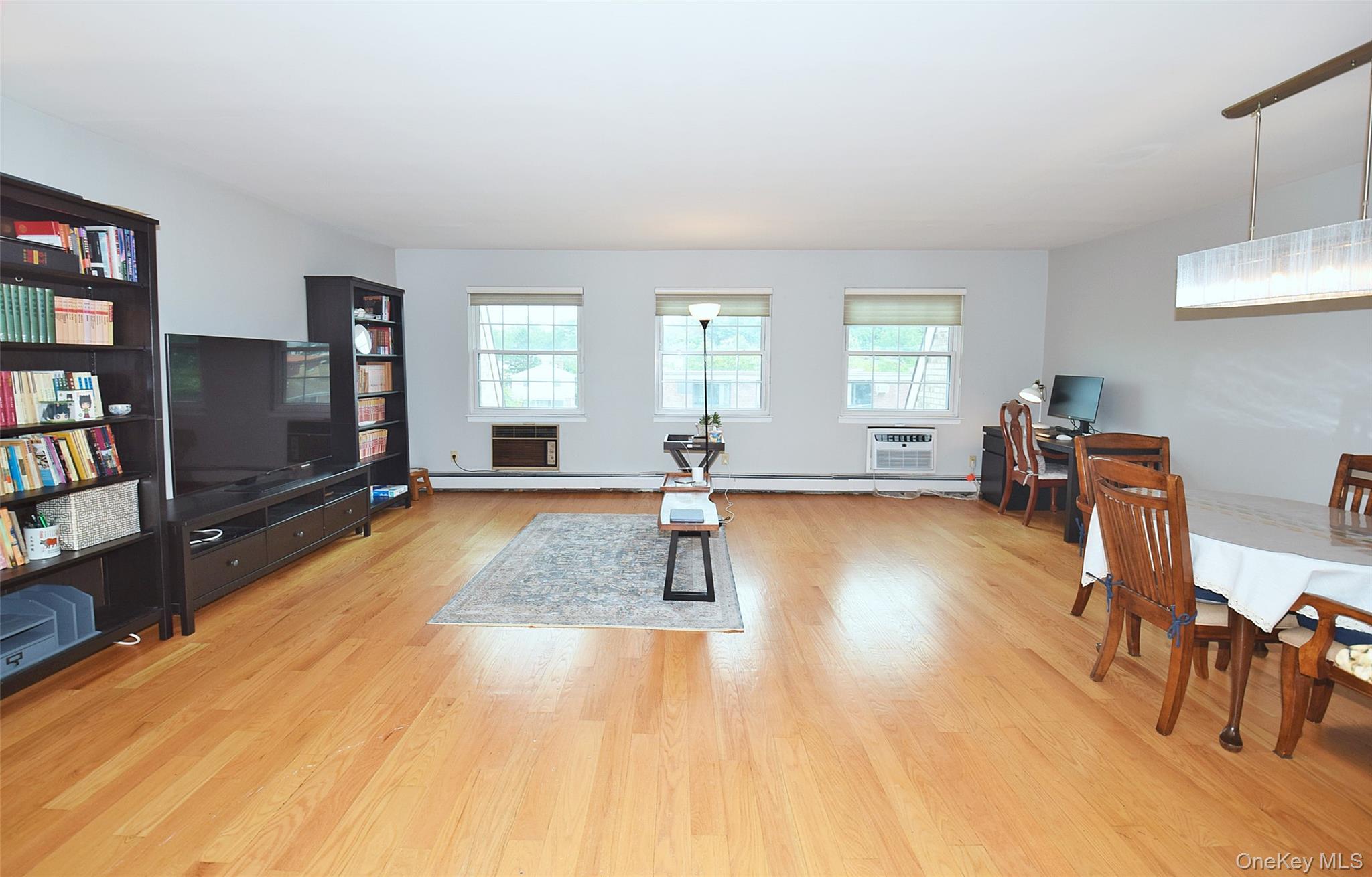 12-27 Diane Place, Unit 196 U photo 12