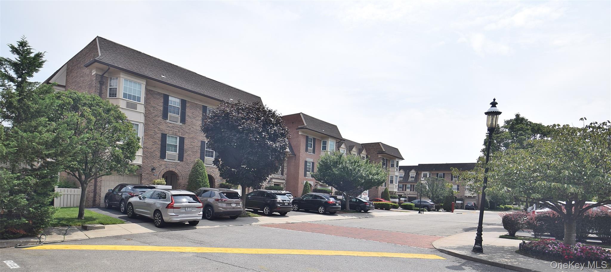 12-27 Diane Place, Unit 196 U