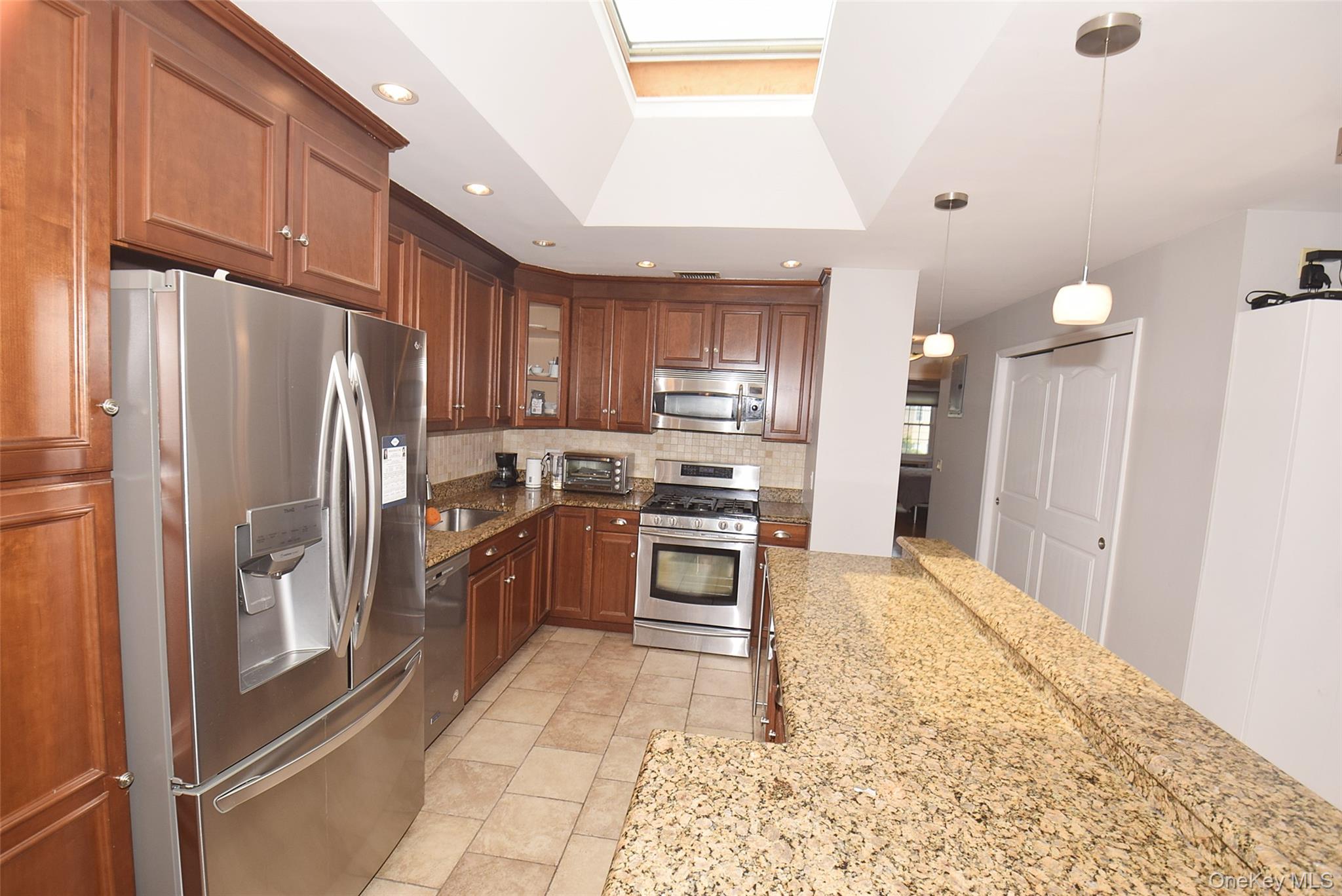 12-27 Diane Place, Unit 196 U photo 7