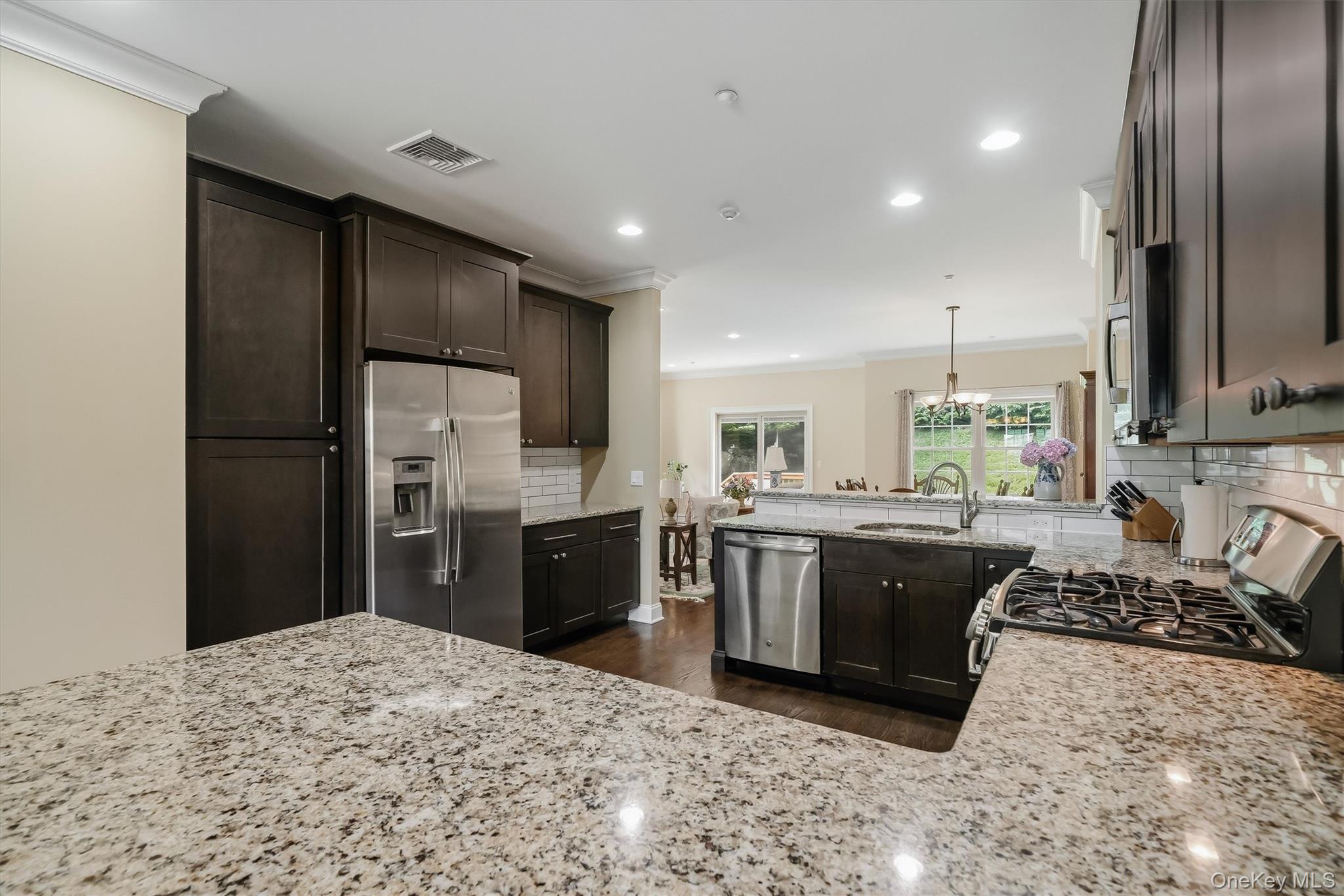 4 Preserve Court – For Sale photo 15