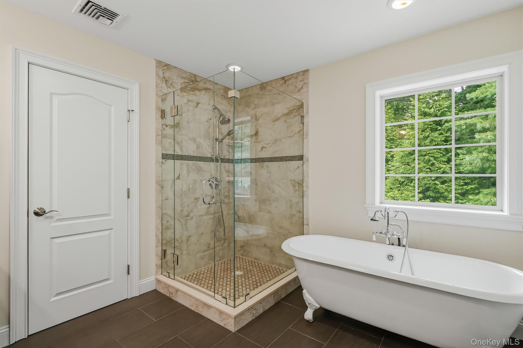 4 Preserve Court – For Sale photo 24