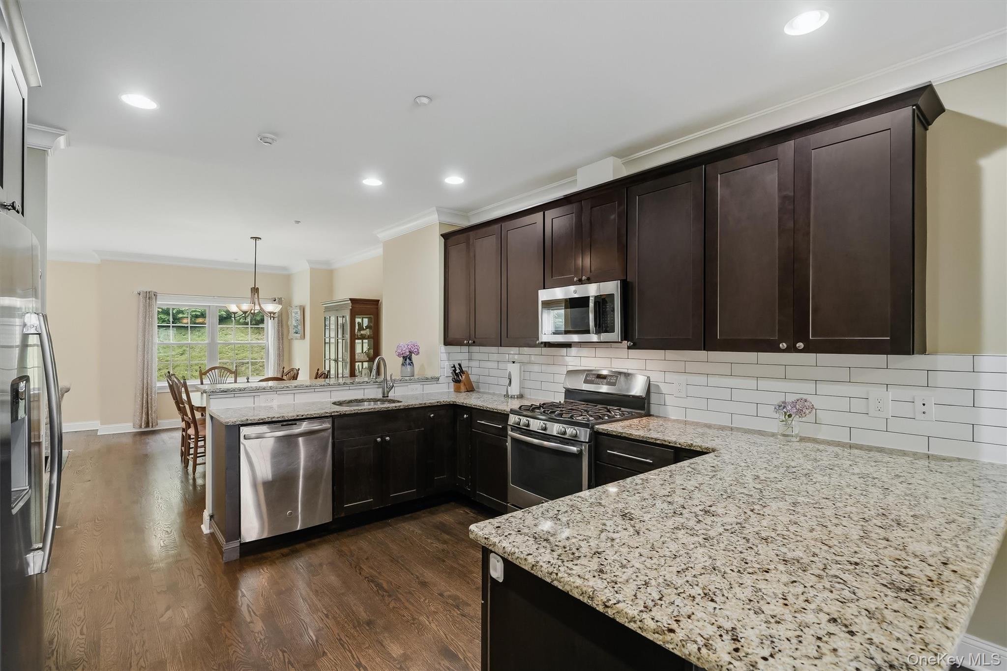 4 Preserve Court – For Sale photo 13