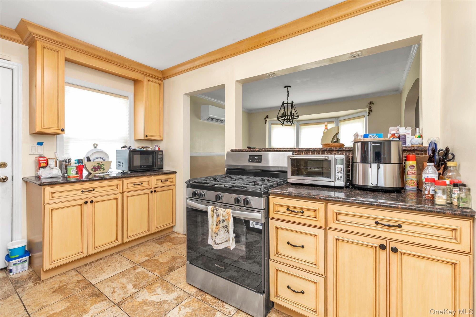 1 Windsor Place – For Sale photo 7