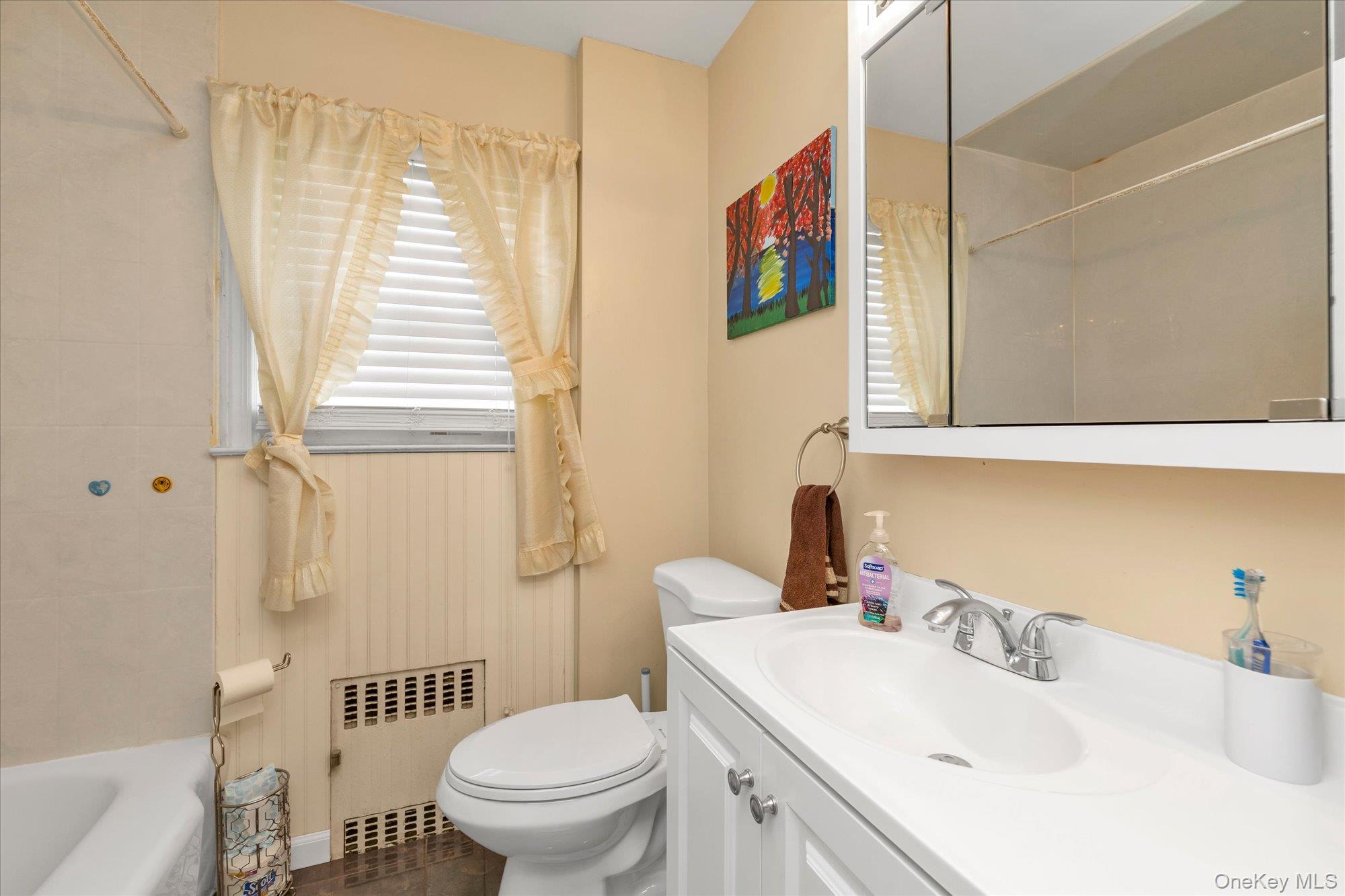 1 Windsor Place – For Sale photo 11
