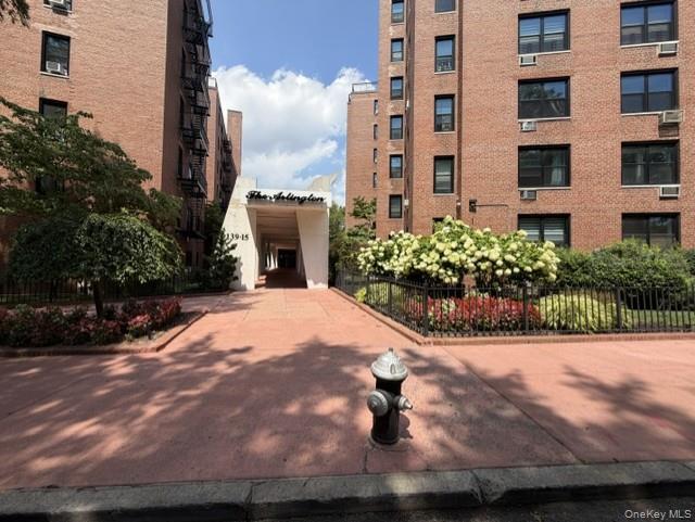 139-15 83rd Avenue, Unit 527 photo 2