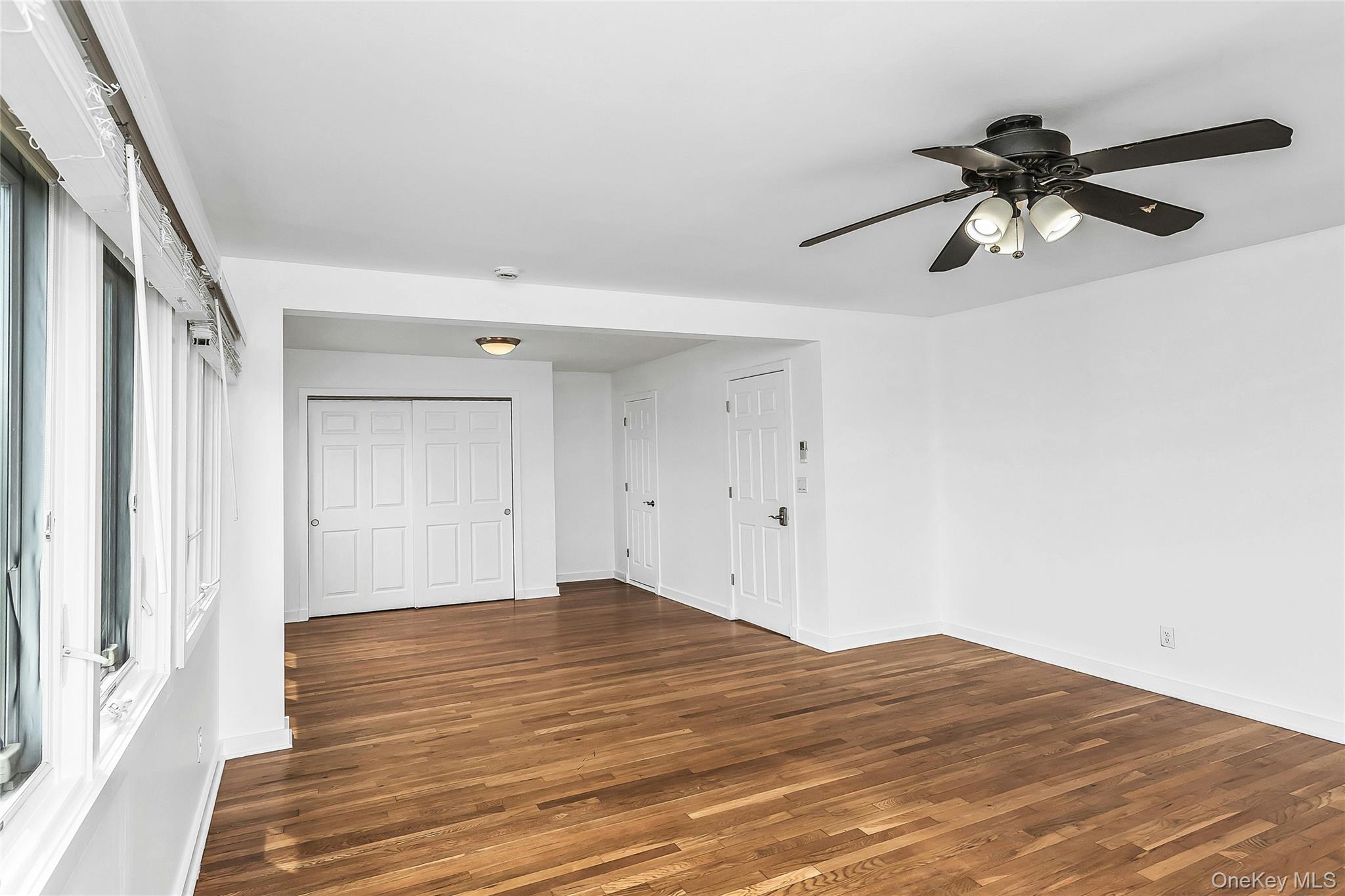 14962 Powells Cove Boulevard – For Sale photo 16