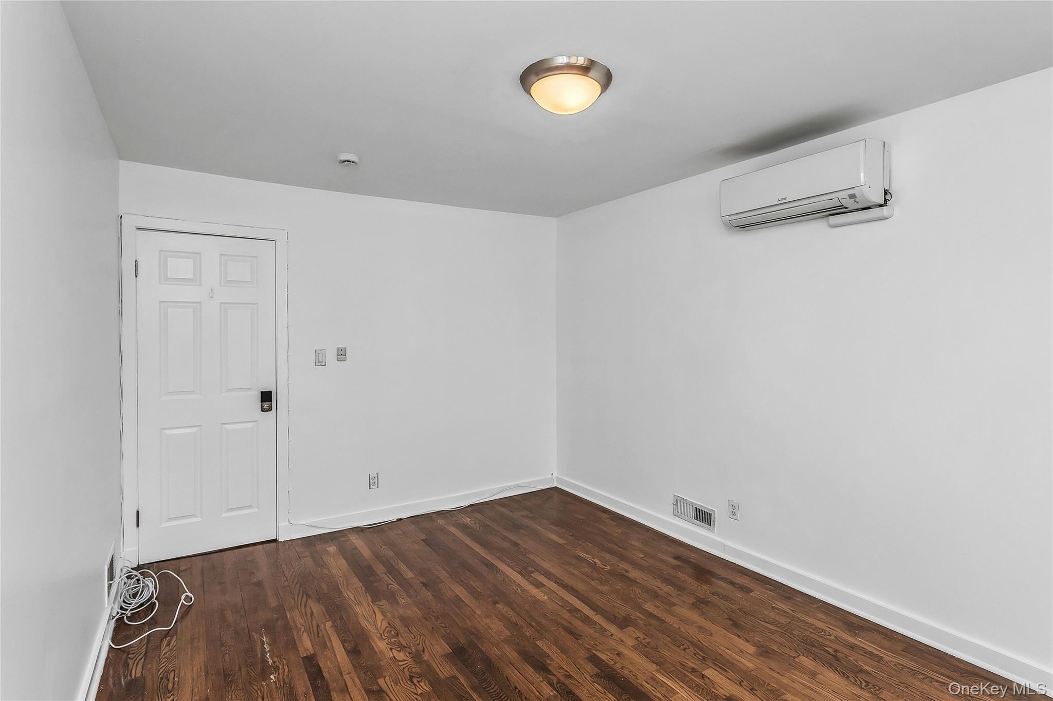 14962 Powells Cove Boulevard – For Sale photo 22